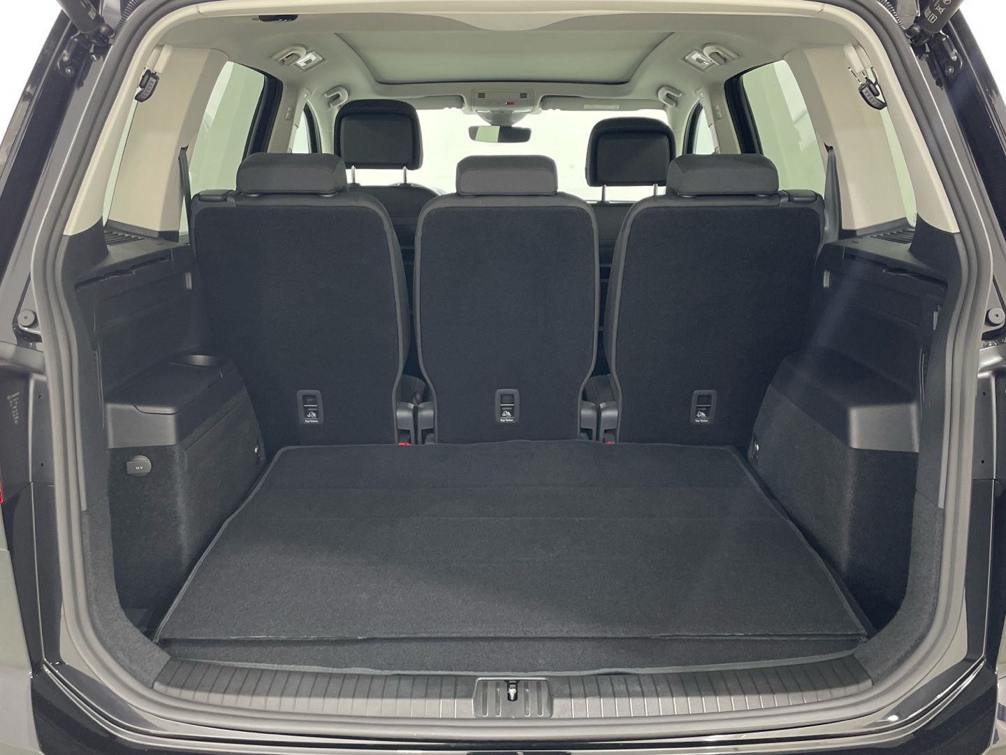 Volkswagen Touran R-Line 1.5 TSI 110 kW (150 CV) DSG