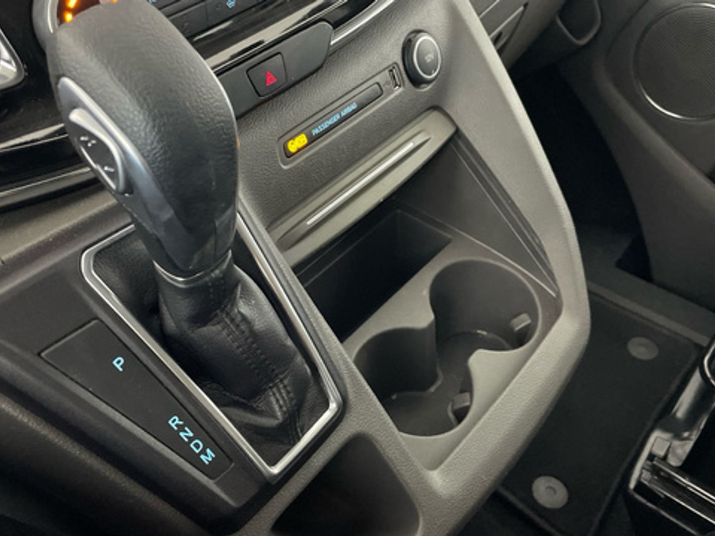 Ford Tourneo Custom 2.0 Ecoblue L1 Titanium Auto 136 kW (185 CV)
