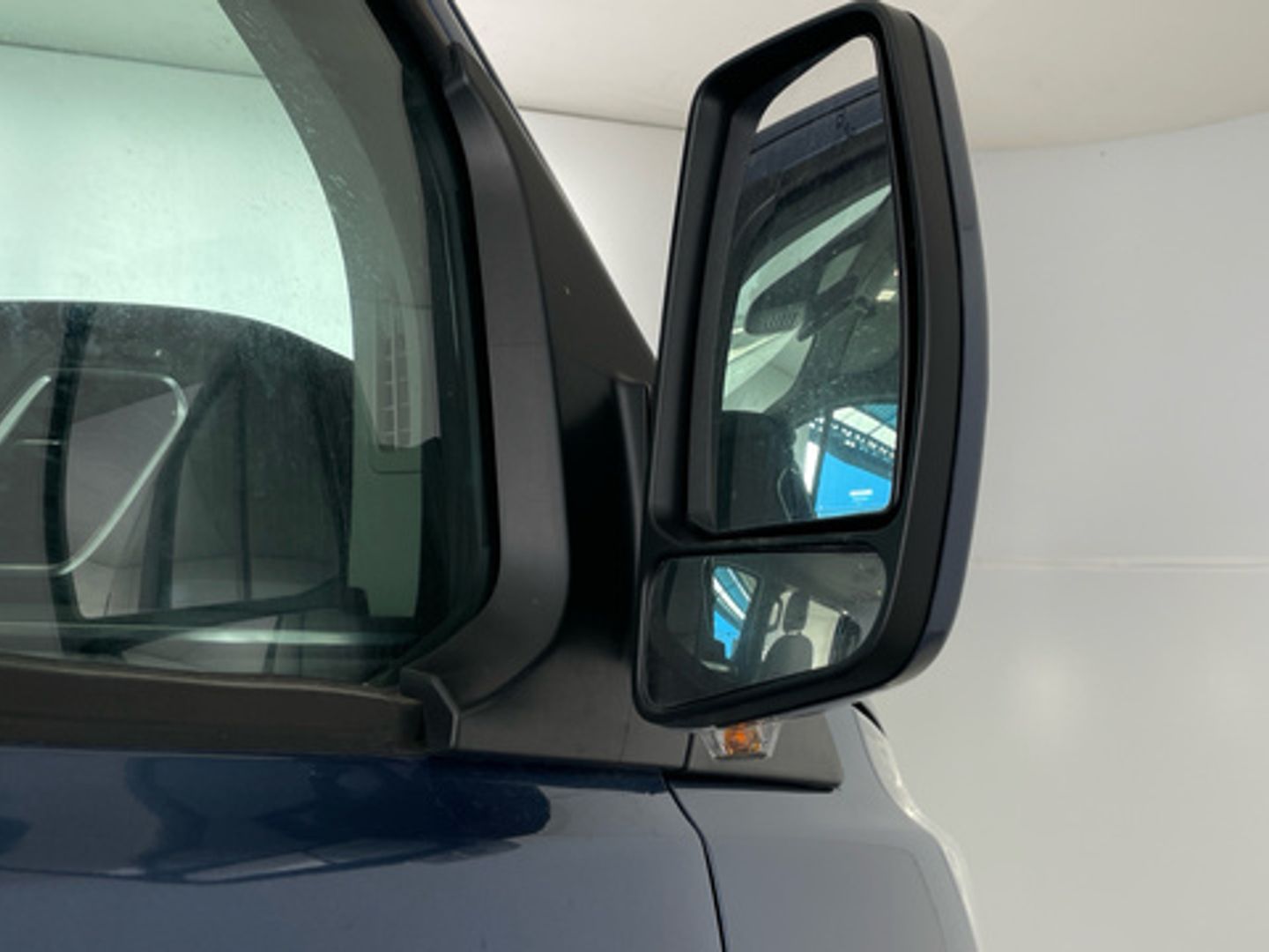 Ford Tourneo Custom 2.0 Ecoblue L1 Titanium Auto 136 kW (185 CV)