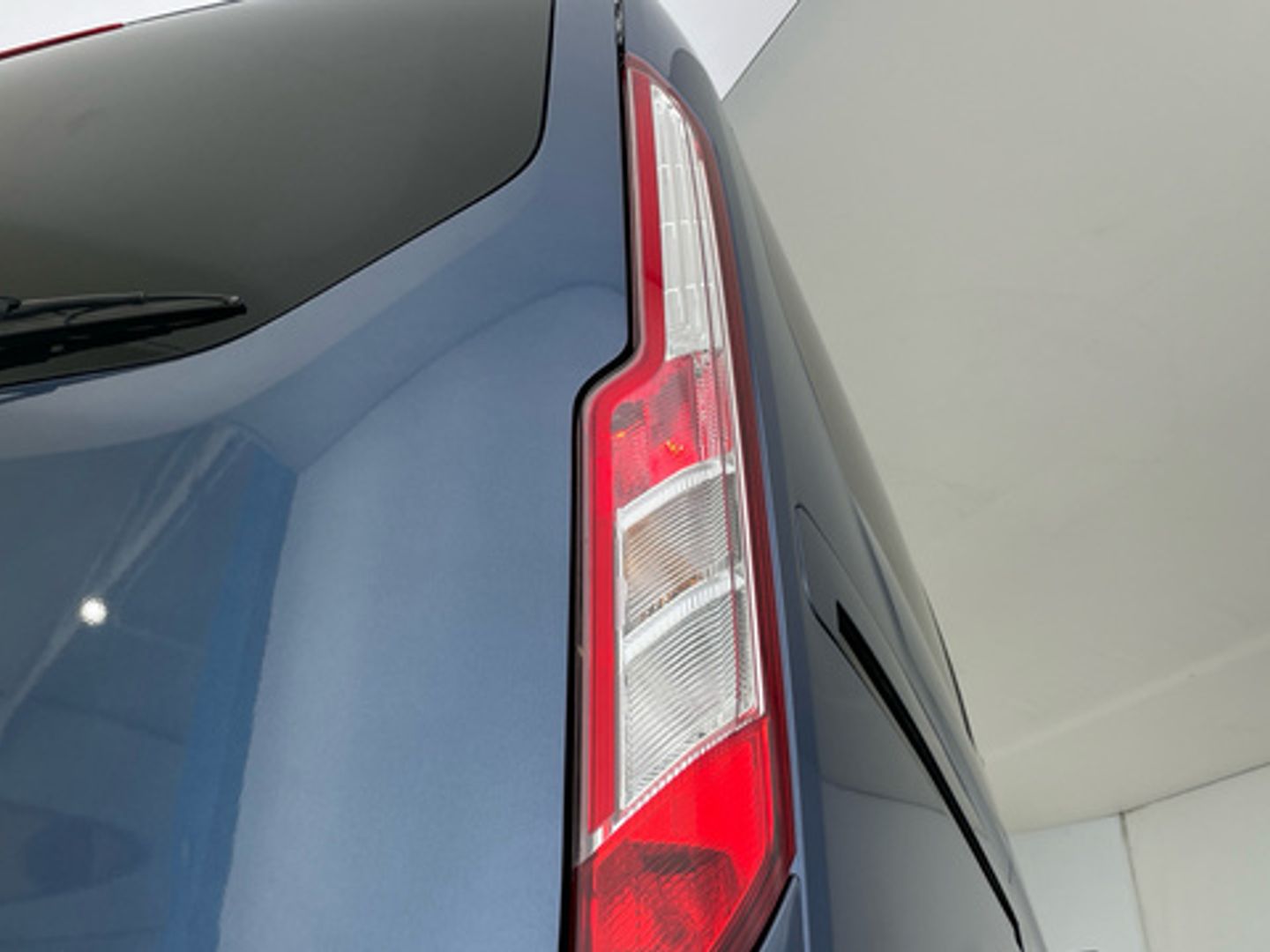 Ford Tourneo Custom 2.0 Ecoblue L1 Titanium Auto 136 kW (185 CV)