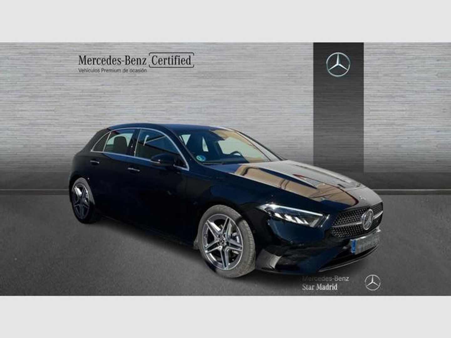 Mercedes-Benz Clase A Compacto 180 100 kW (136 CV) Negro Compact