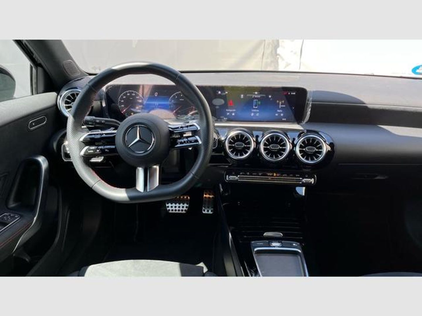 Mercedes-Benz Clase A 180 100 kW (136 CV)