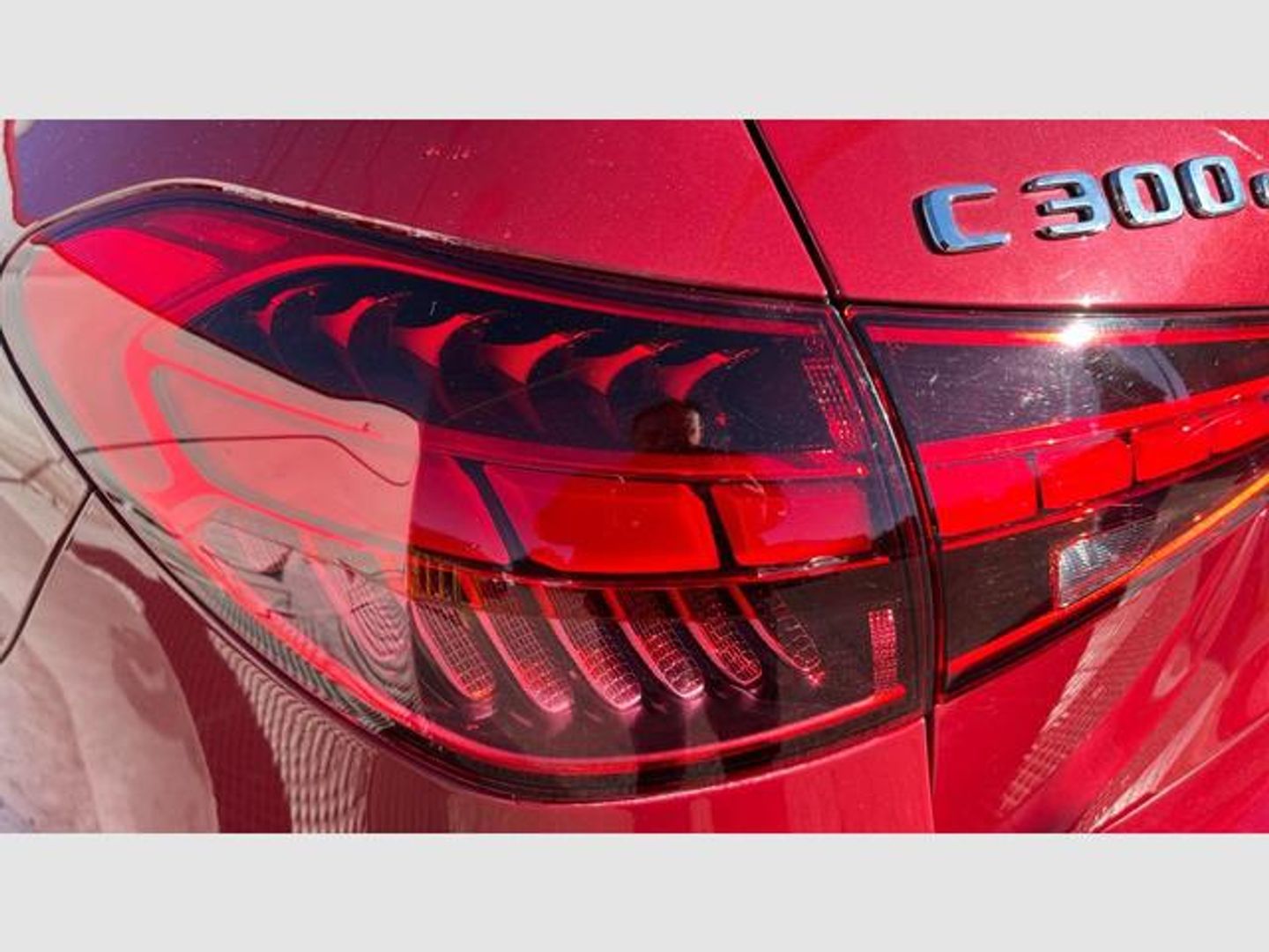 Mercedes-Benz Clase C C 300 e Estate 230 kW (313 CV) Rojo Familiar