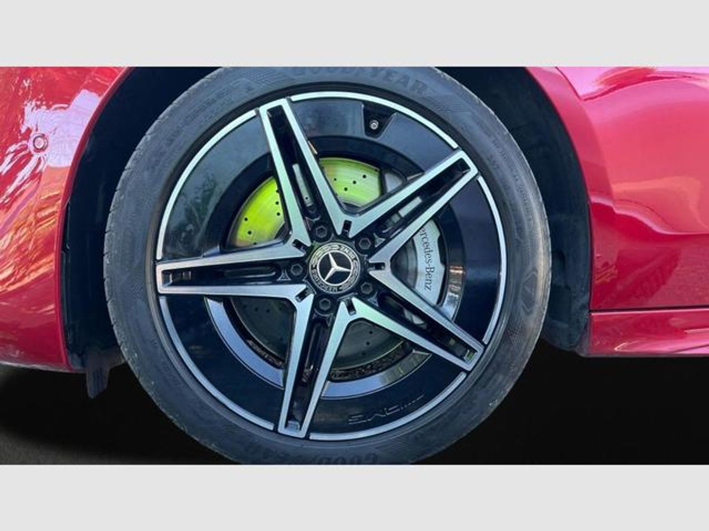 Mercedes-Benz Clase C C 300 e Estate 230 kW (313 CV) Rojo Familiar