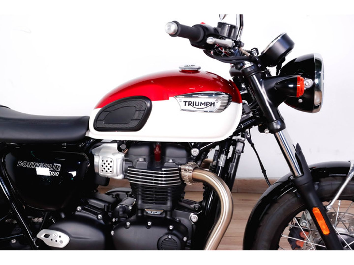 Triumph Bonneville T 100