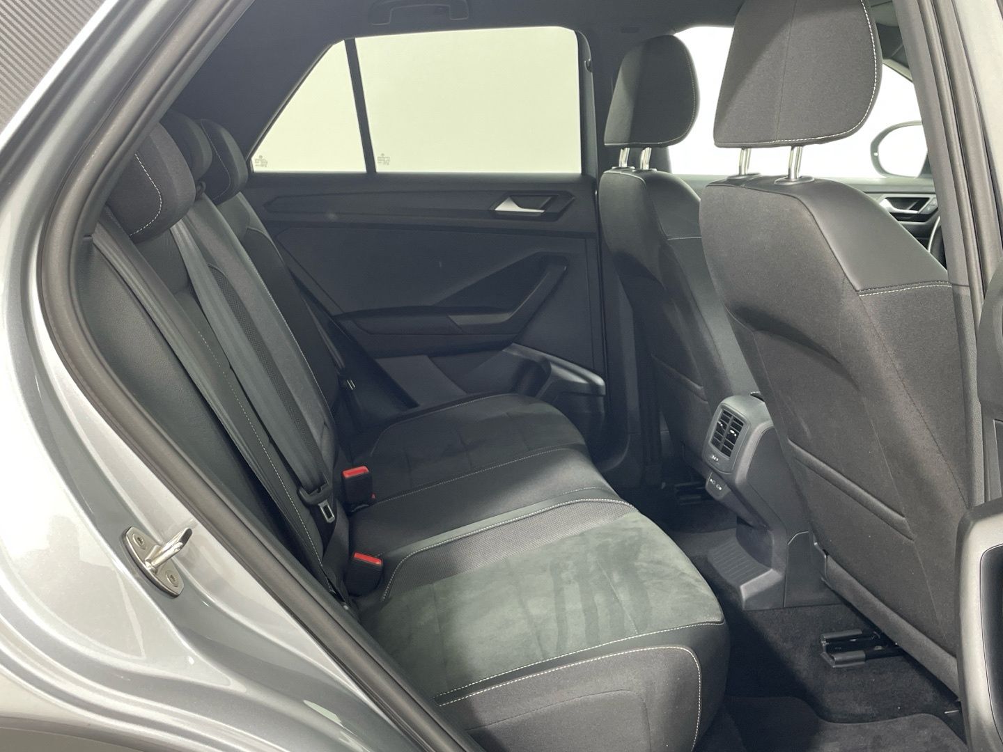 Volkswagen T-Roc Dark Line 1.0 TSI 85 kW (115 CV)