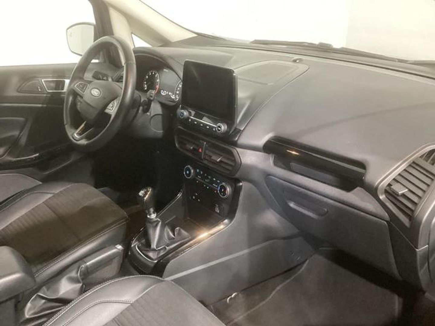 Ford EcoSport 1.0T EcoBoost S&S Titanium 92 kW (125 CV)