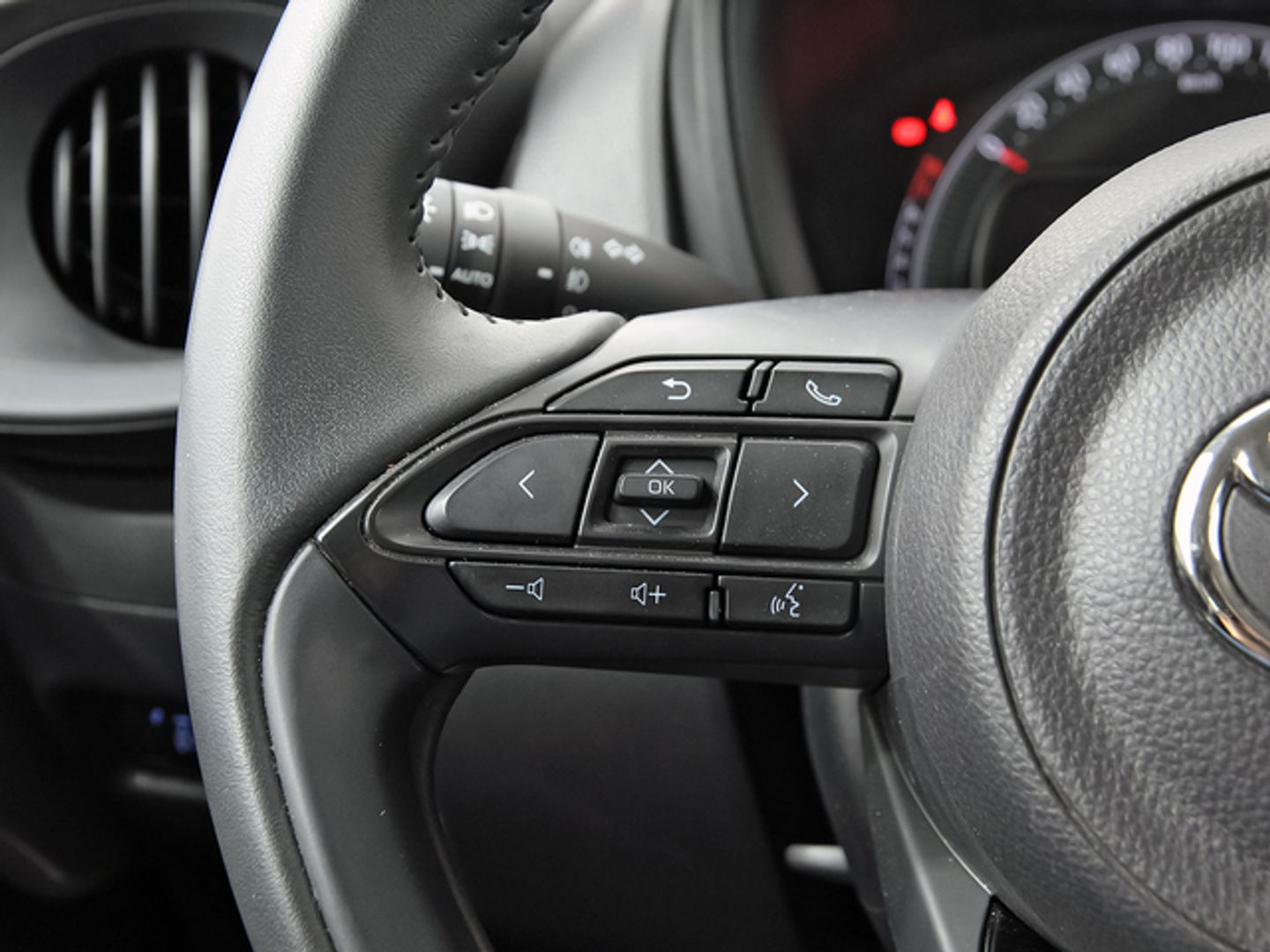 Toyota Aygo X Cross 1.0 VVT-I Play 53 kW (72 CV)