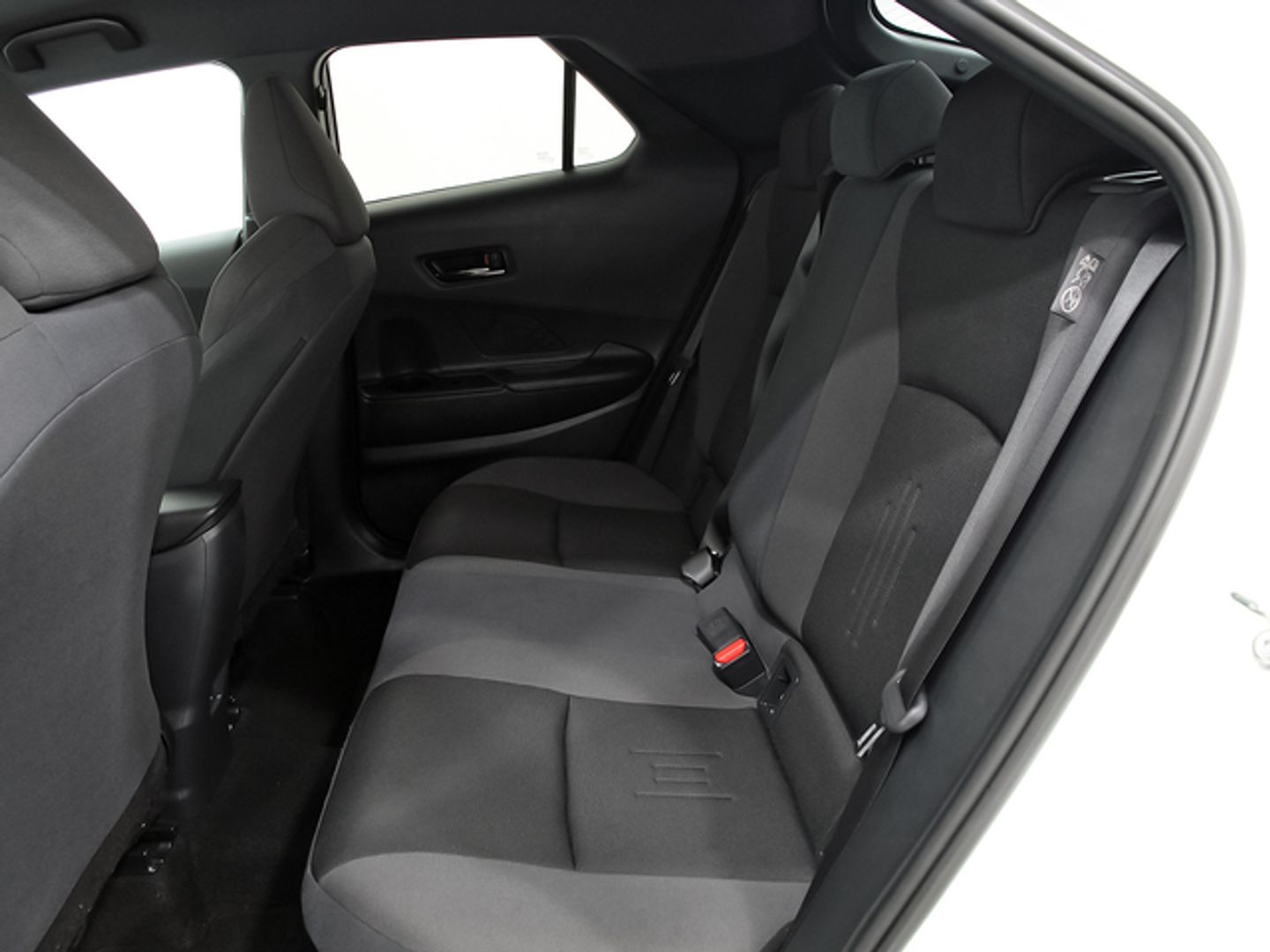 Toyota C-HR 140H Advance 103 kW (140 CV)