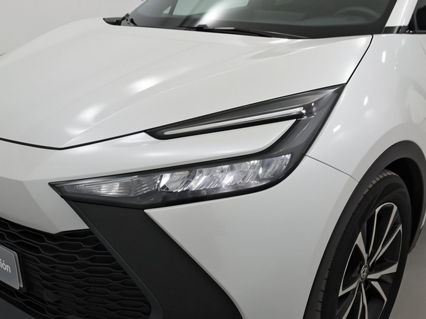 Toyota C-HR 140H Advance 103 kW (140 CV)