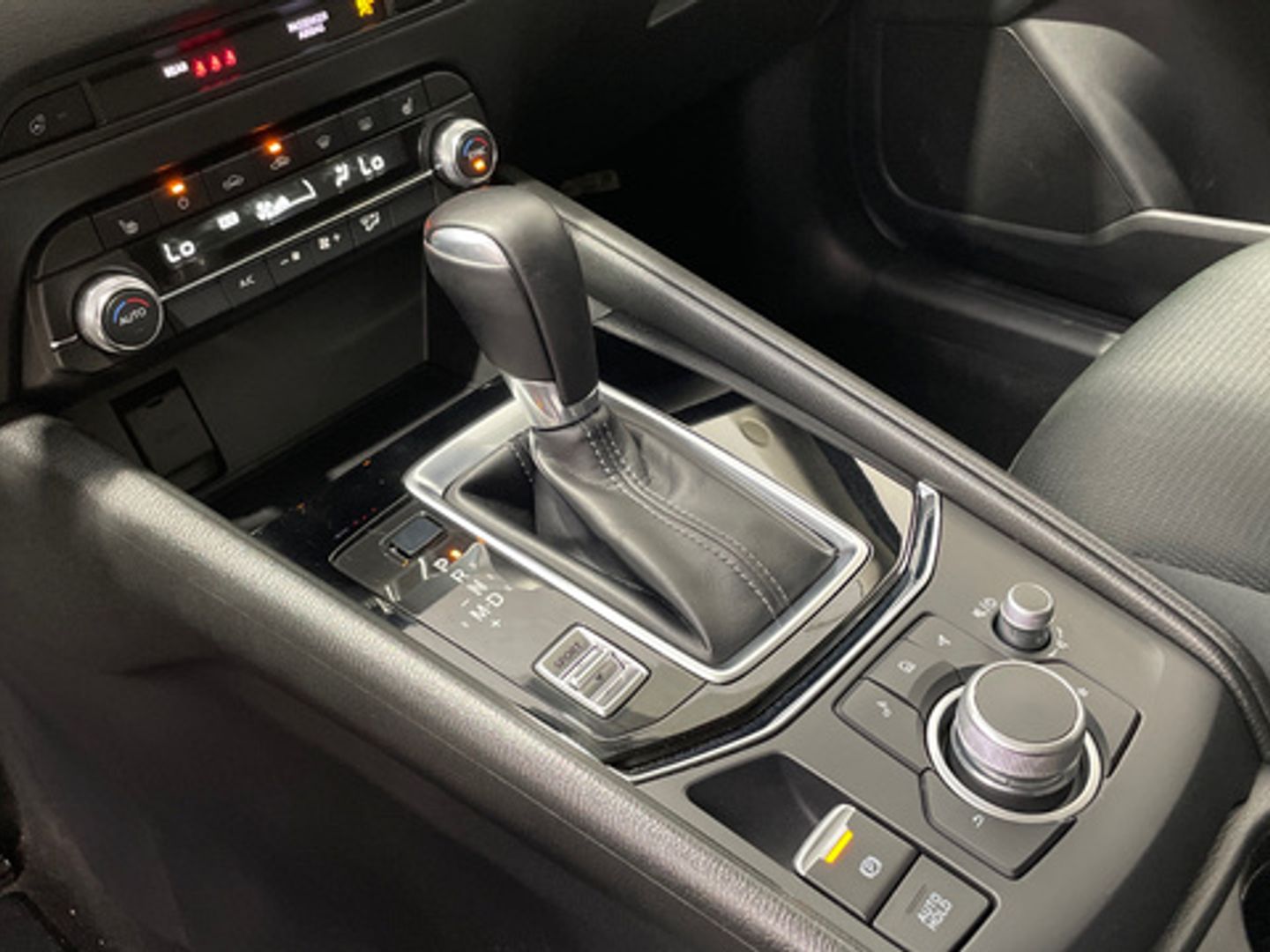 Mazda CX-5 2.0 MHEV Center-Line Plus AT 121 kW (165 CV)
