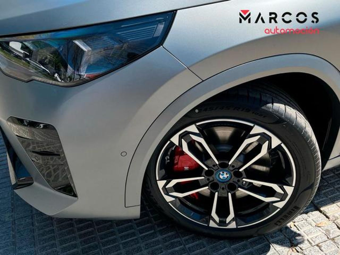 BMW iX2 xDrive30 230 kW (313 CV)