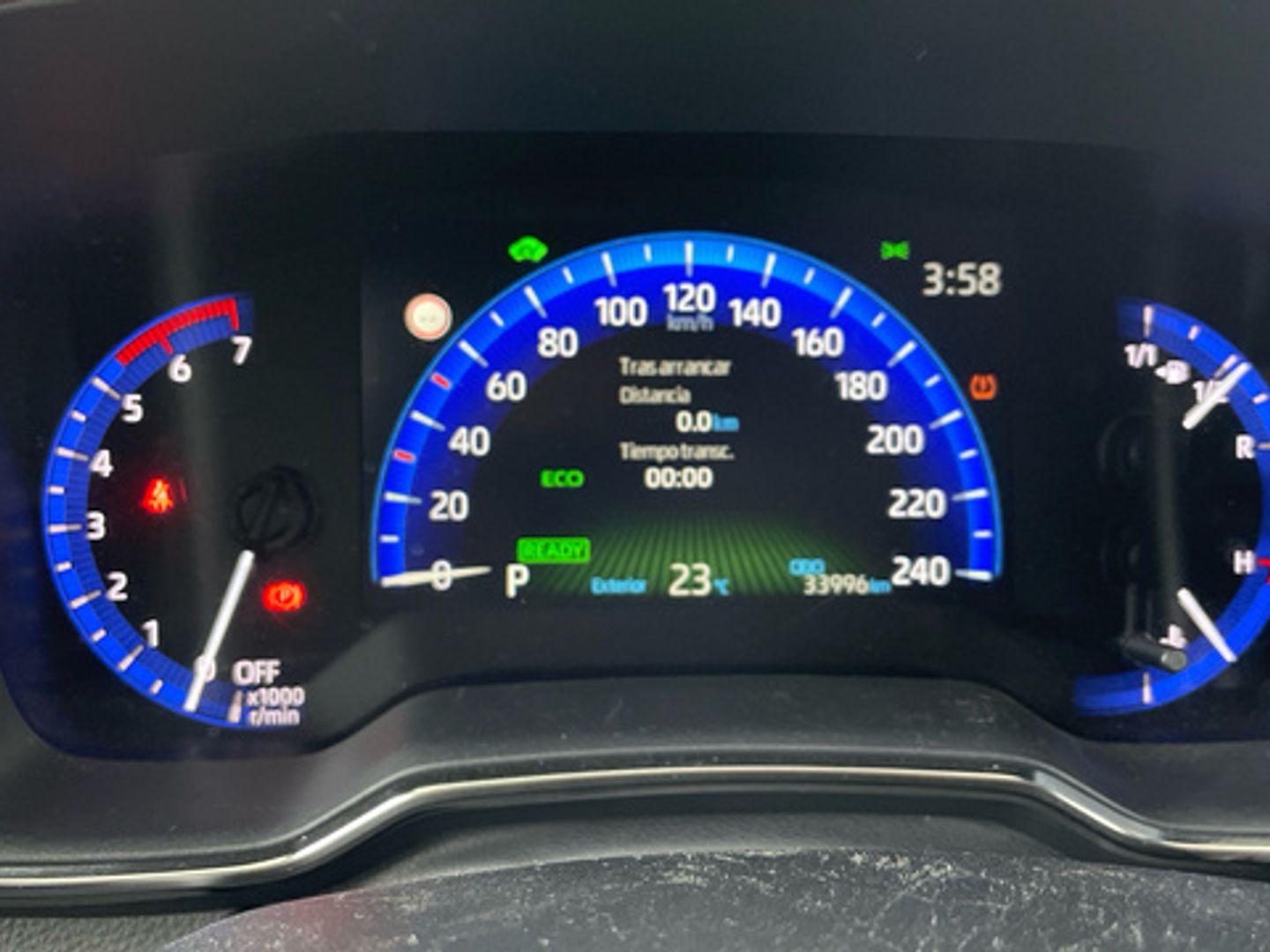 Toyota Corolla 1.8 125 Híbrido Active Tech E-CVT 90 kW (122 CV)