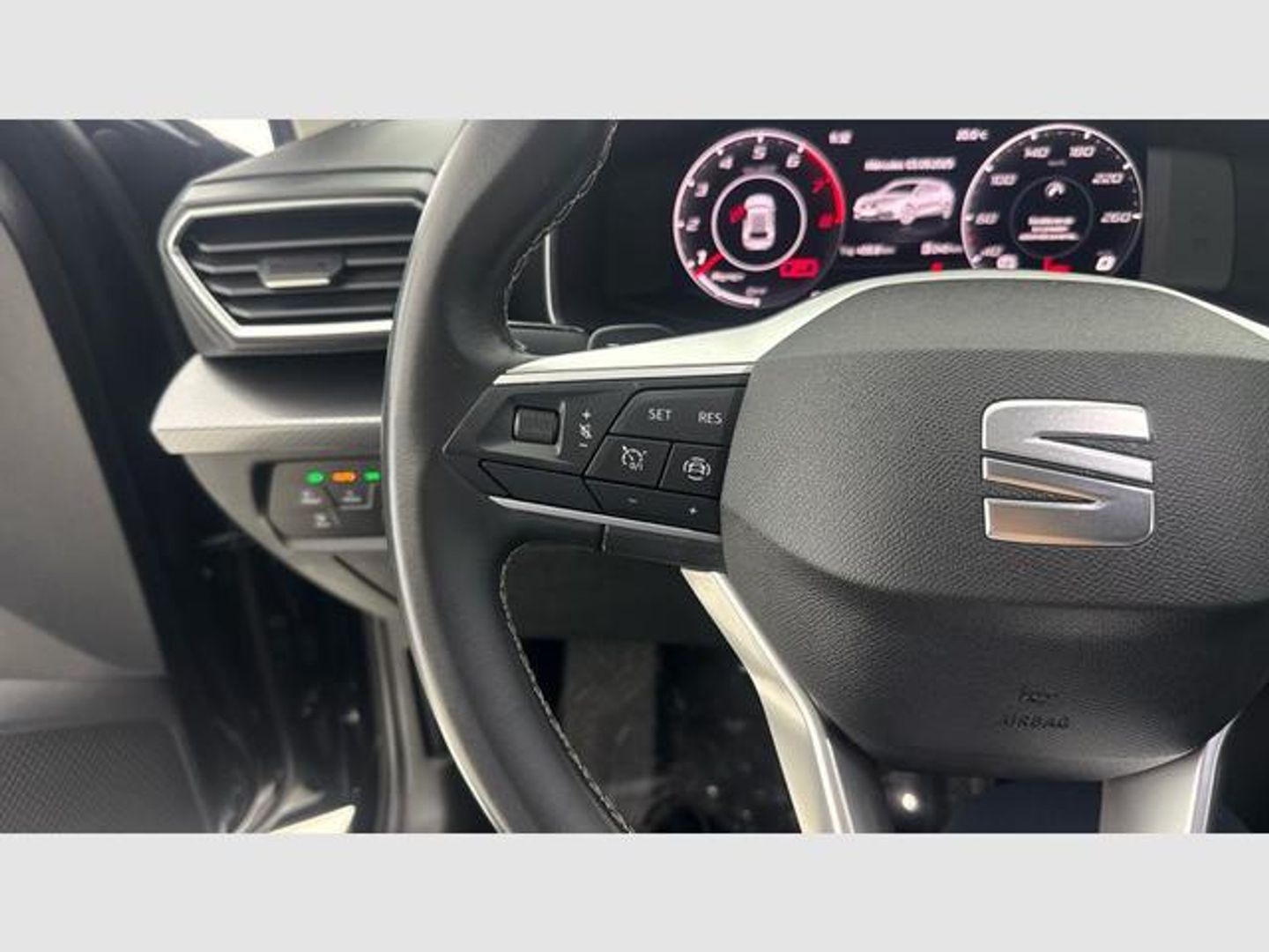 SEAT León 1.5 eTSI S&S Style Special Edition Vision DSG 110 kW (150 CV)