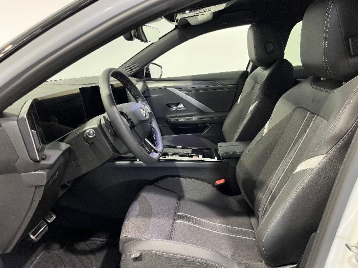 Opel Astra 1.6T Hybrid PHEV GS Auto 133 kW (181 CV)