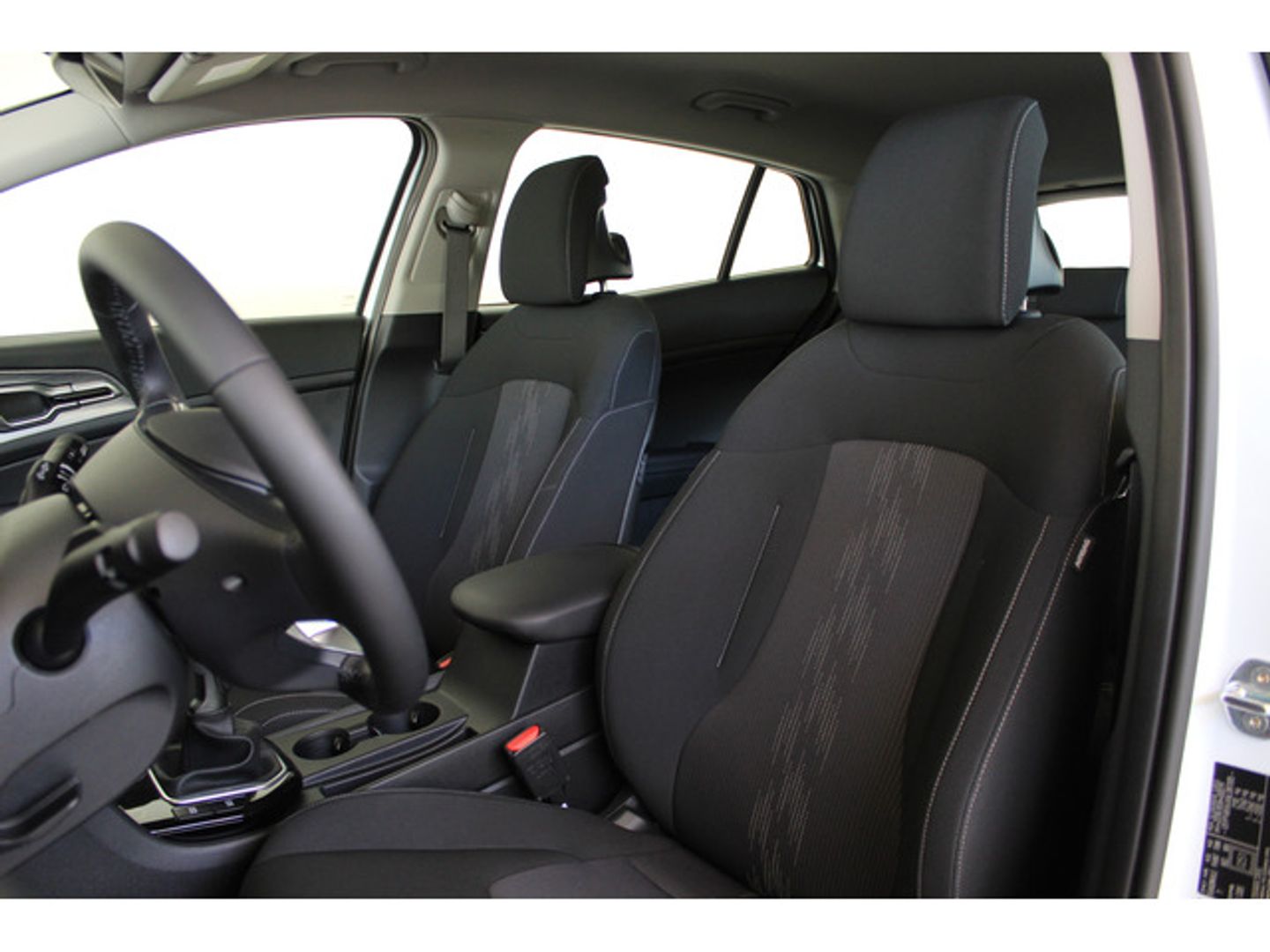 Kia Sportage 1.6 CRDi MHEV Drive 4x2 100 kW (136 CV)