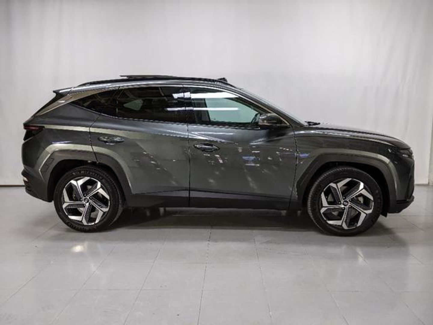 Hyundai Tucson 1.6 TGDI HEV Tecno Sky Auto 169 kW (230 CV)