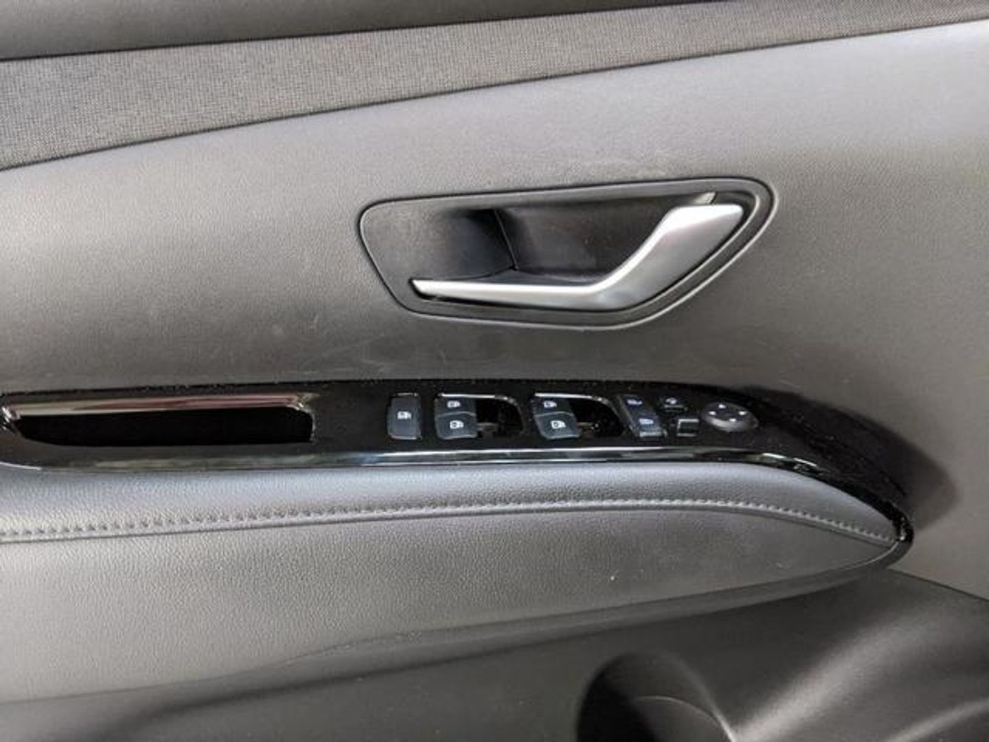 Hyundai Tucson 1.6 TGDI HEV Tecno Sky Auto 169 kW (230 CV)