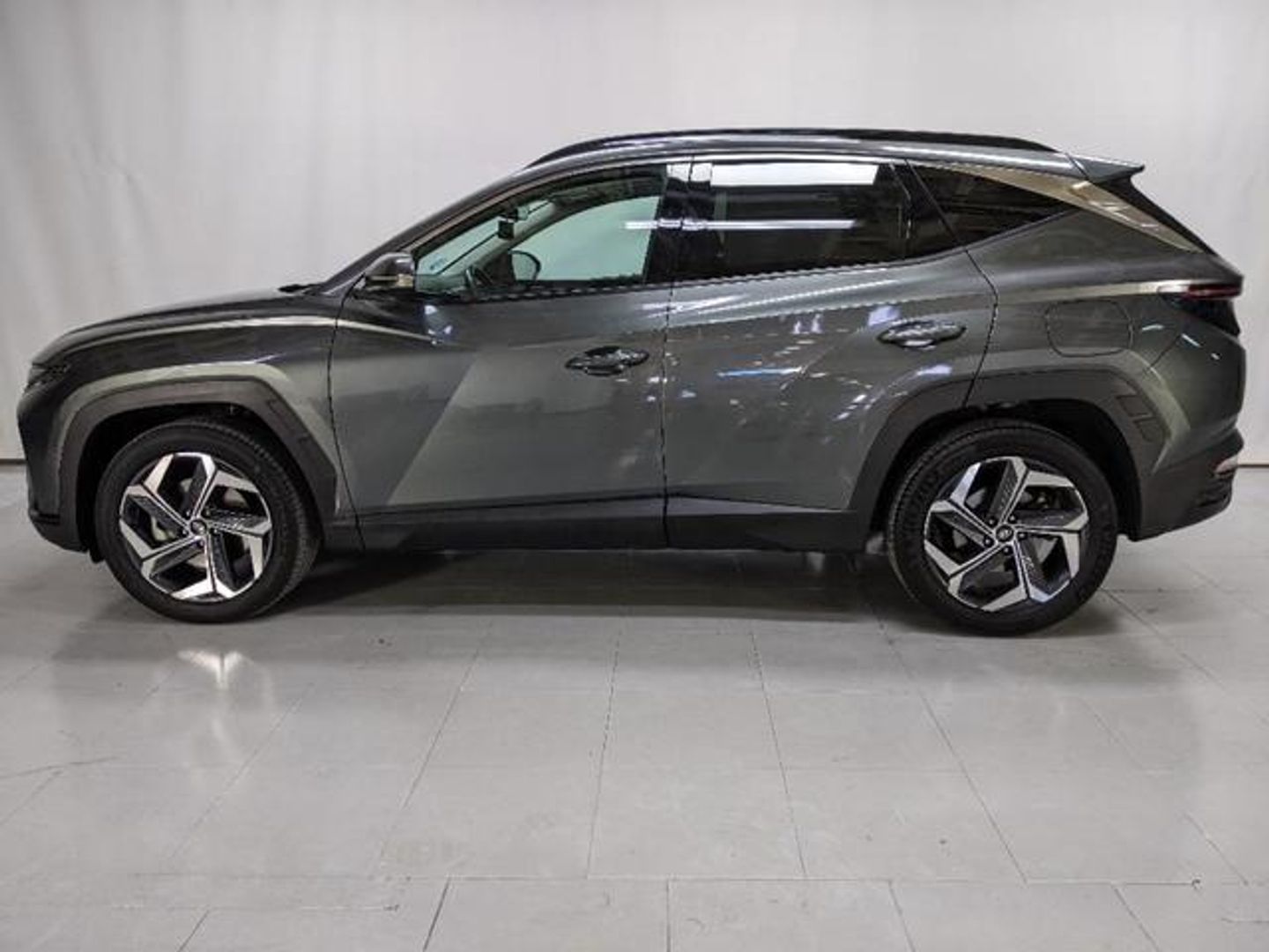 Hyundai Tucson 1.6 TGDI HEV Tecno Sky Auto 169 kW (230 CV)