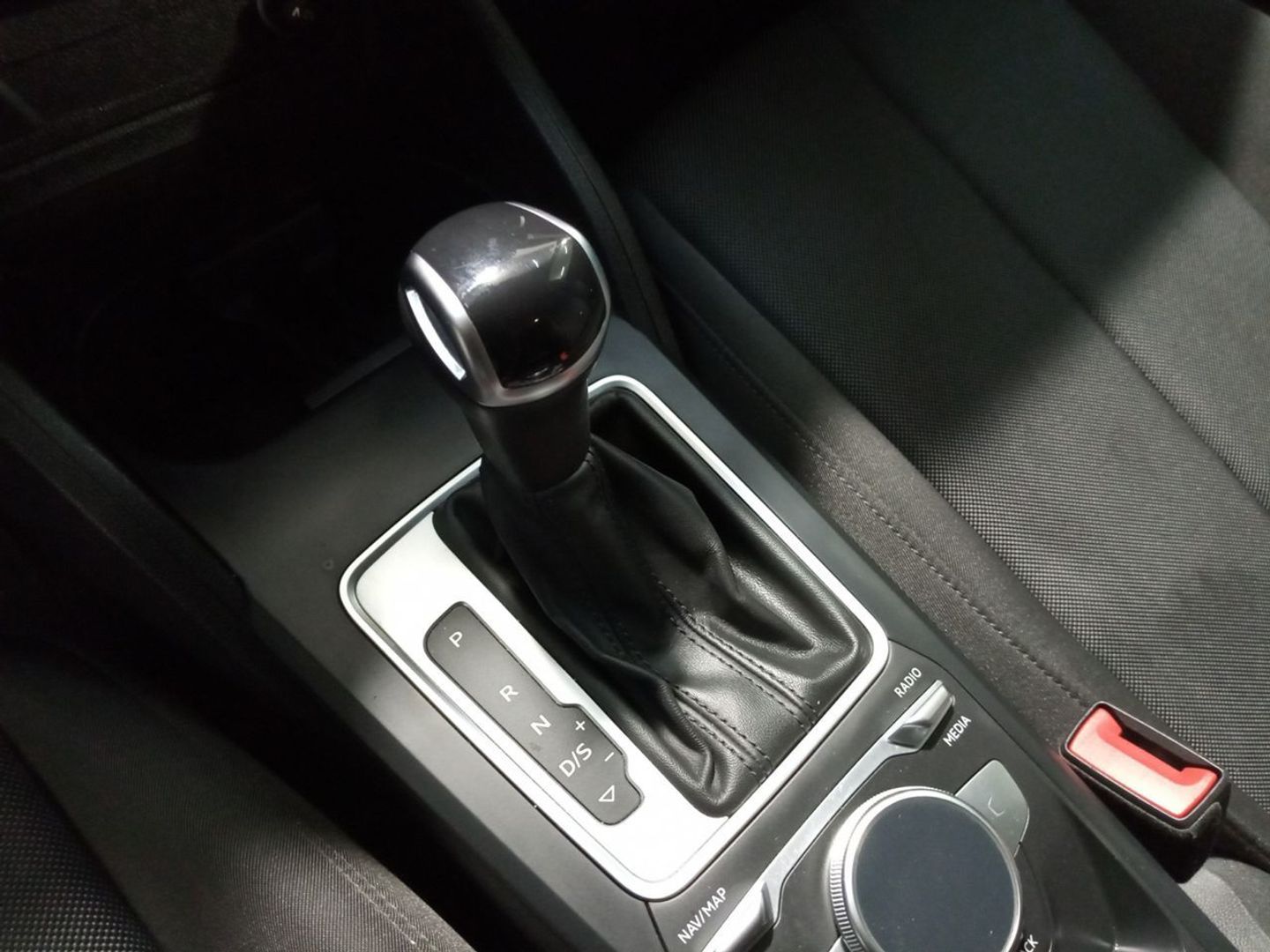 Audi Q2 Advanced 30 TDI 85 kW (116 CV) S tronic