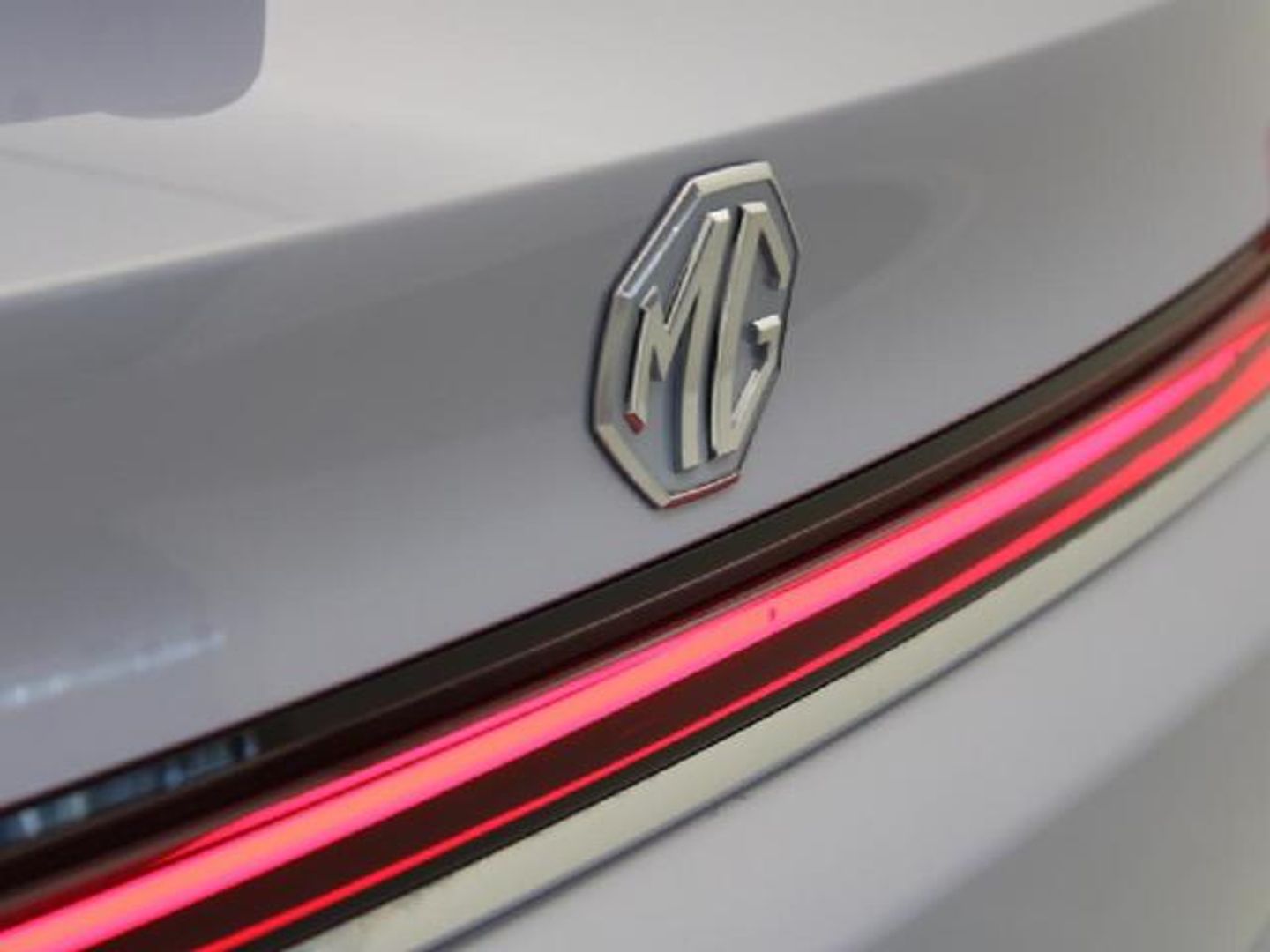 MG Marvel R 70kWh Performance 212 kW (288 CV)