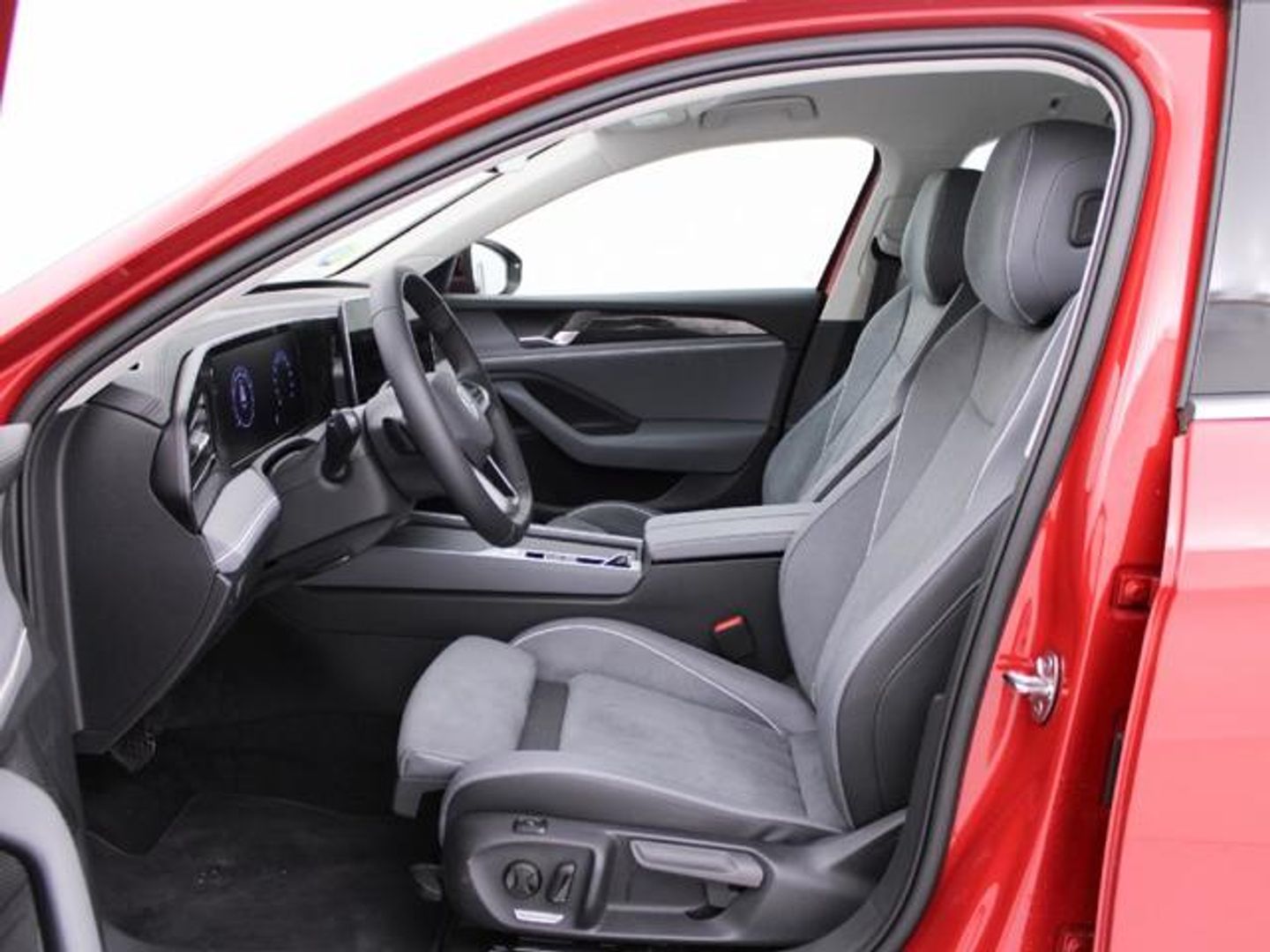 Volkswagen Passat Variant Business 1.5 eTSI 110 kW (150 CV) DSG