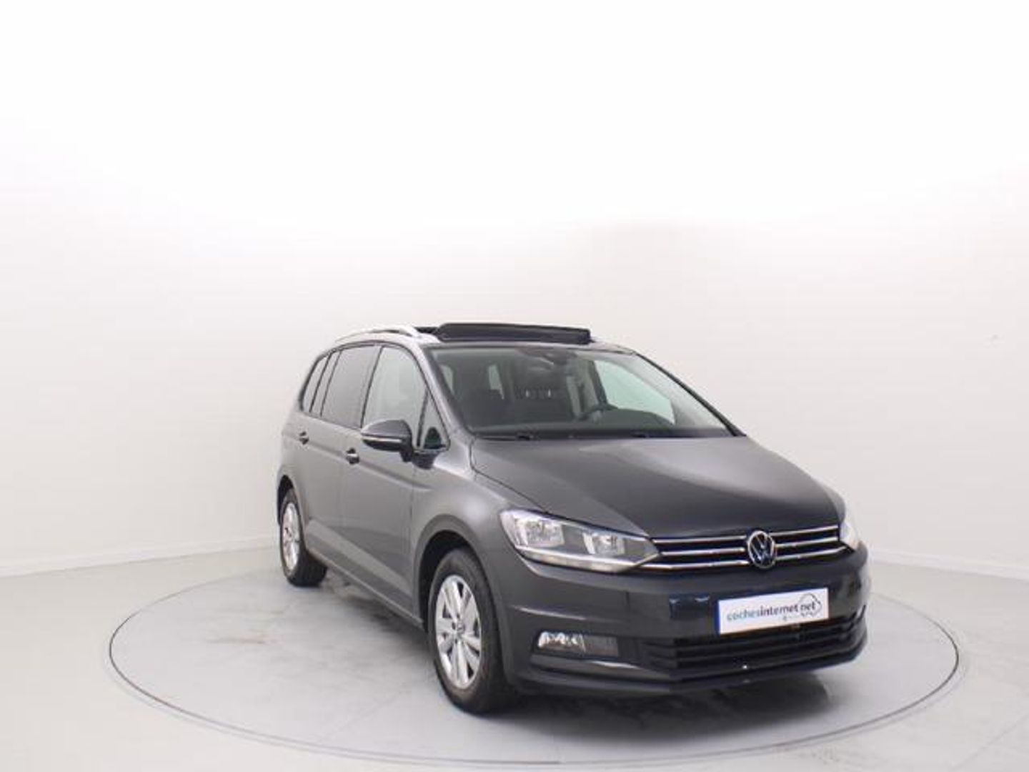 Volkswagen Touran Life 2.0 TDI 110 kW (150 CV) DSG Gris Minivan