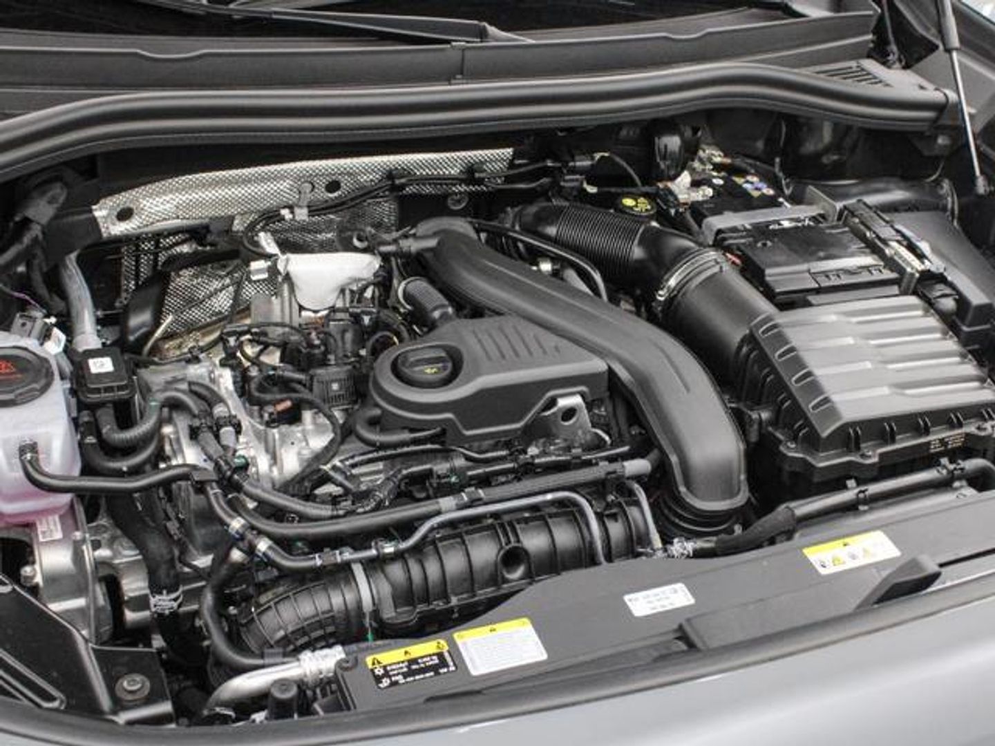 Volkswagen Tayron R-Line 1.5 eTSI 110 kW (150 CV) DSG
