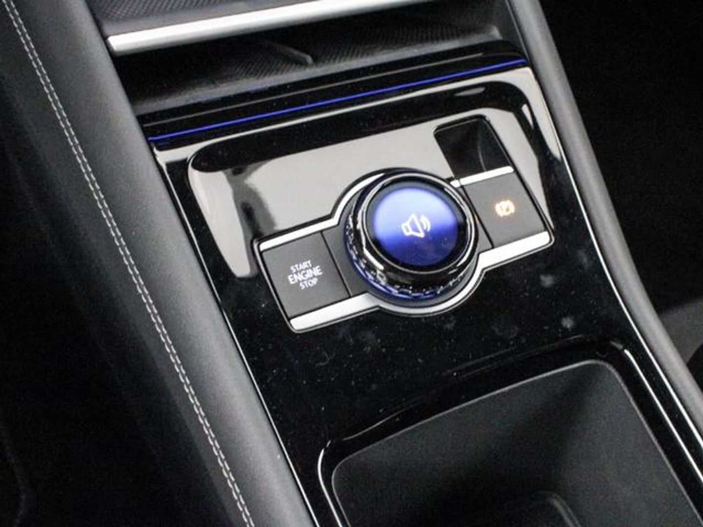 Volkswagen Tayron R-Line 1.5 eTSI 110 kW (150 CV) DSG