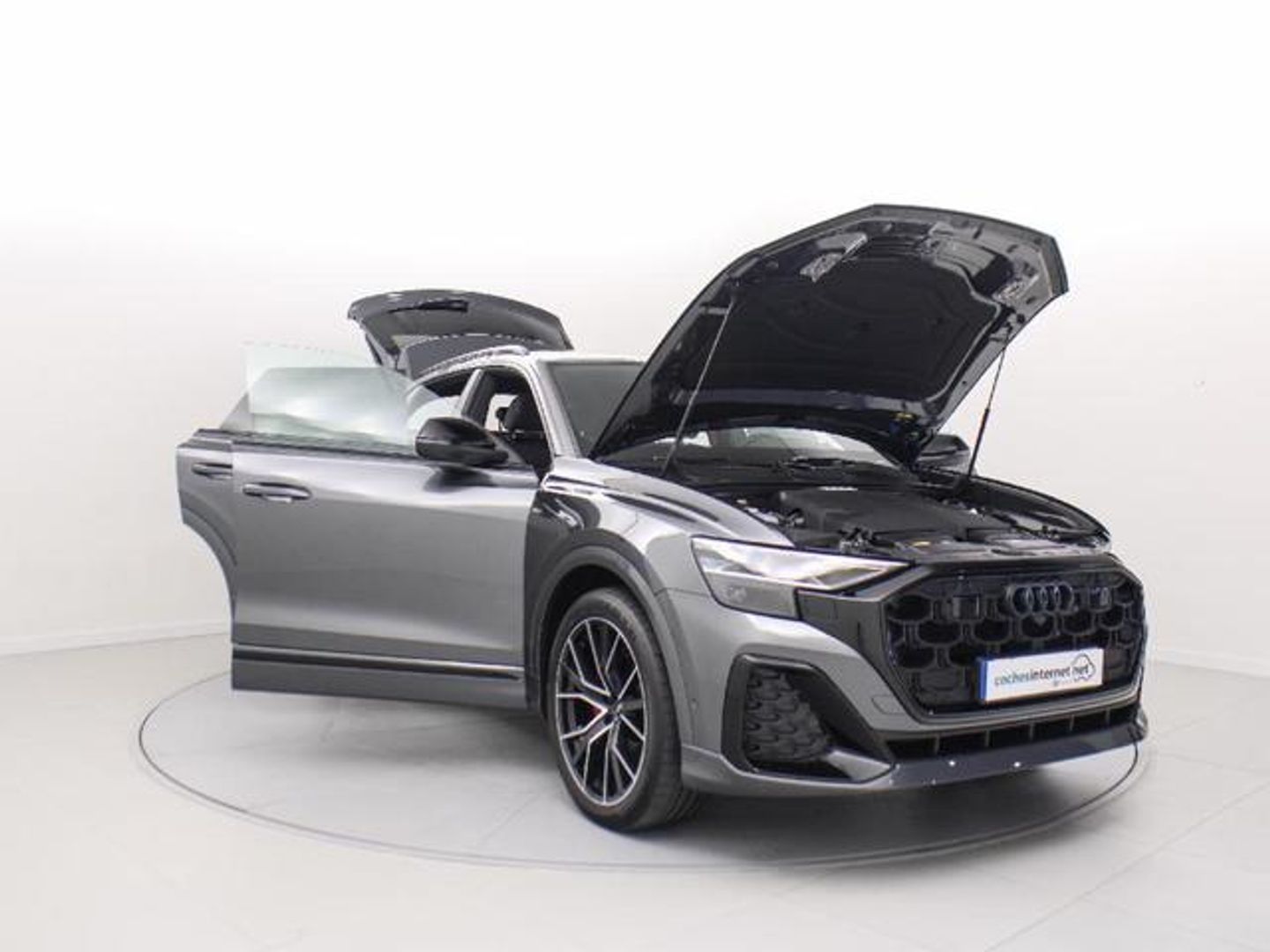 Audi Q8 Black line 50 TDI quattro 210 kW (286 CV) tiptronic Gris SUV