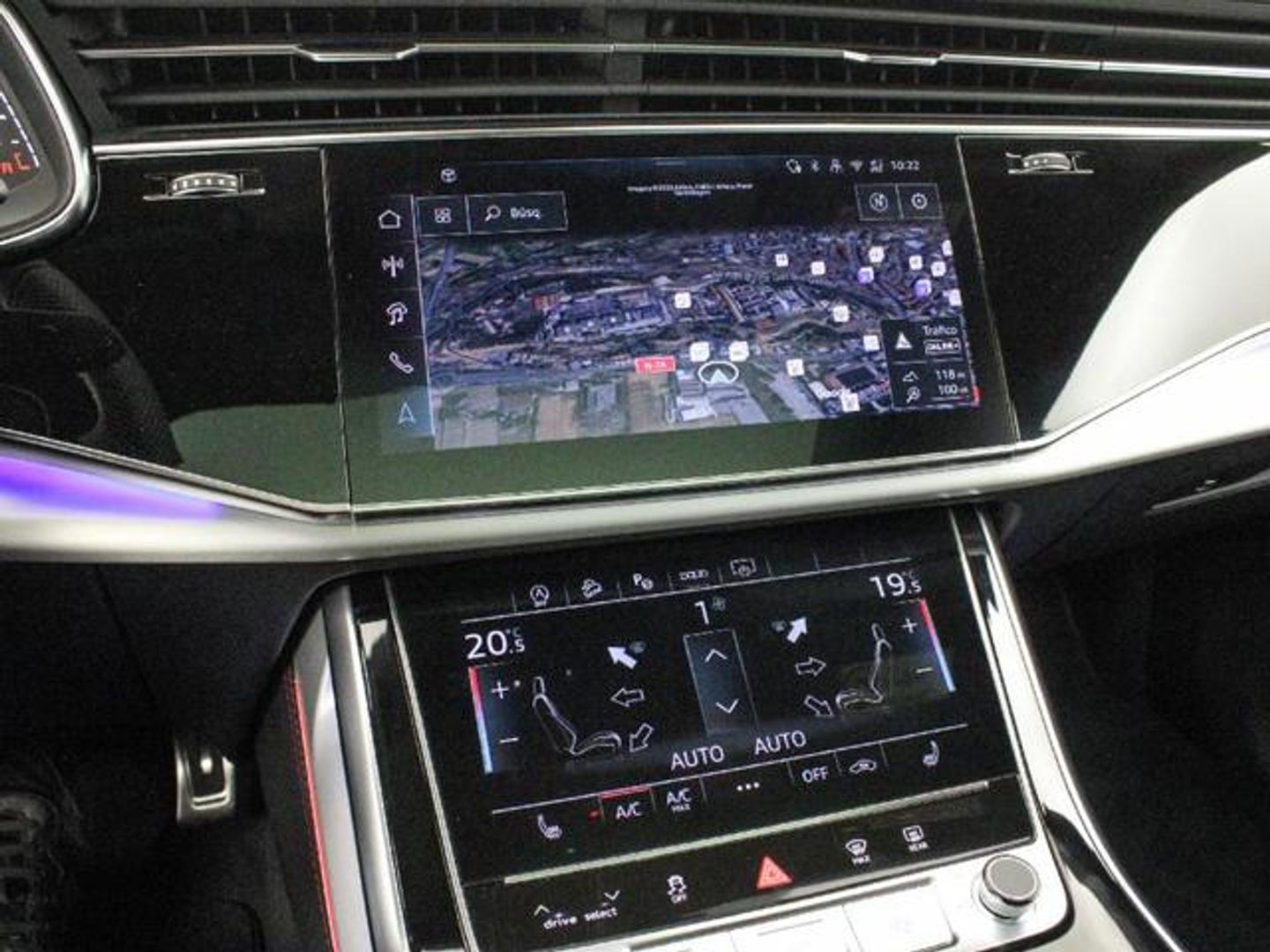 Audi Q8 Black line 50 TDI quattro 210 kW (286 CV) tiptronic Gris SUV