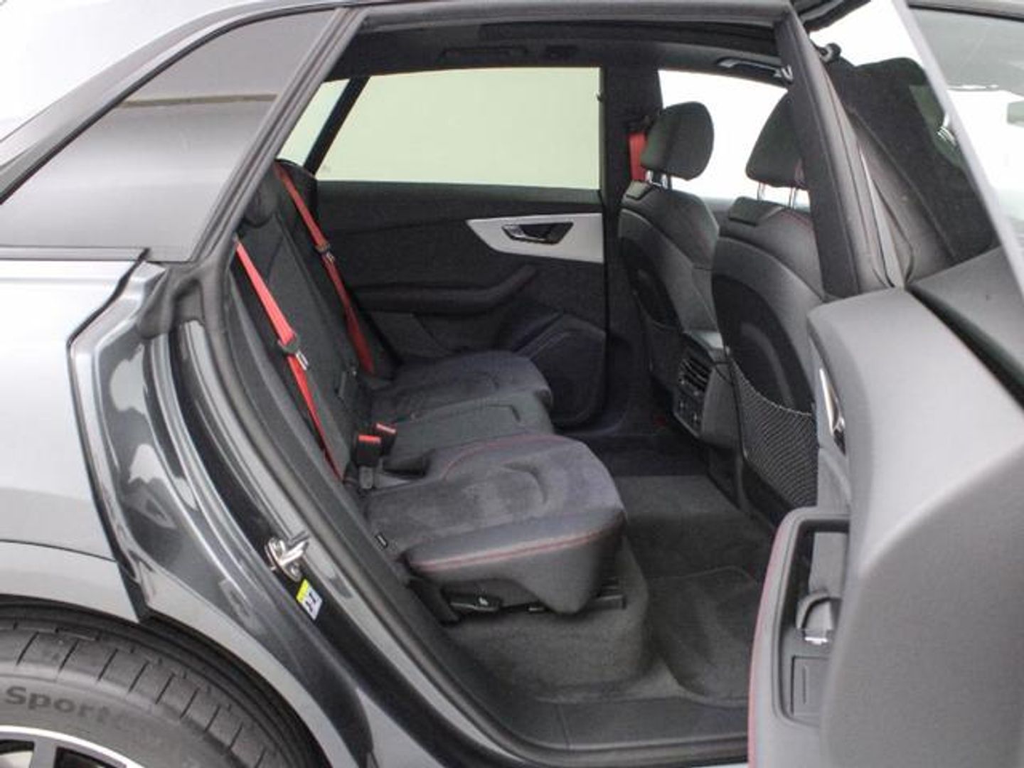 Audi Q8 Black line 50 TDI quattro 210 kW (286 CV) tiptronic Gris SUV