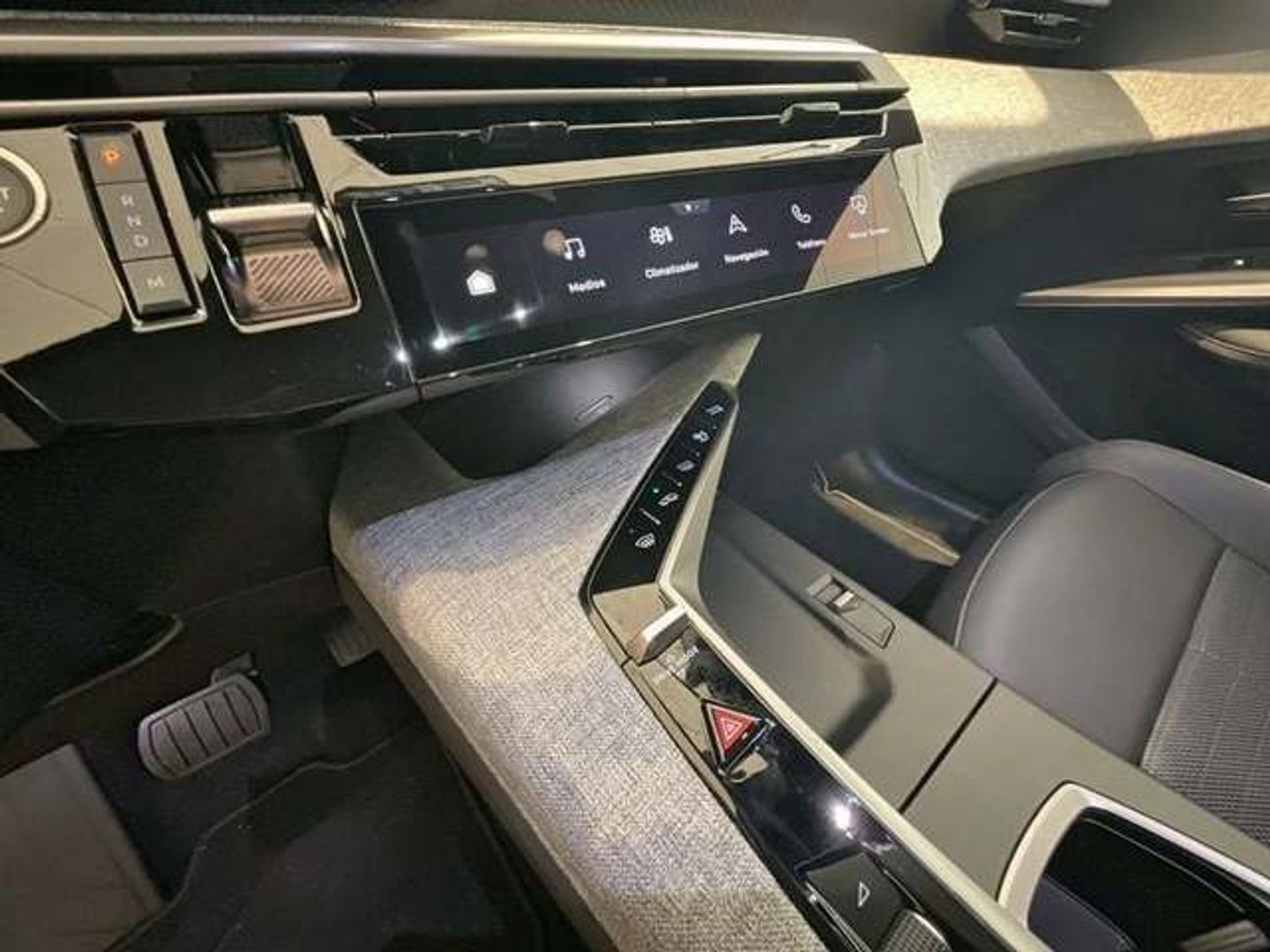 Peugeot 3008 Allure Hybrid eDCS6 100 kW (136 CV)