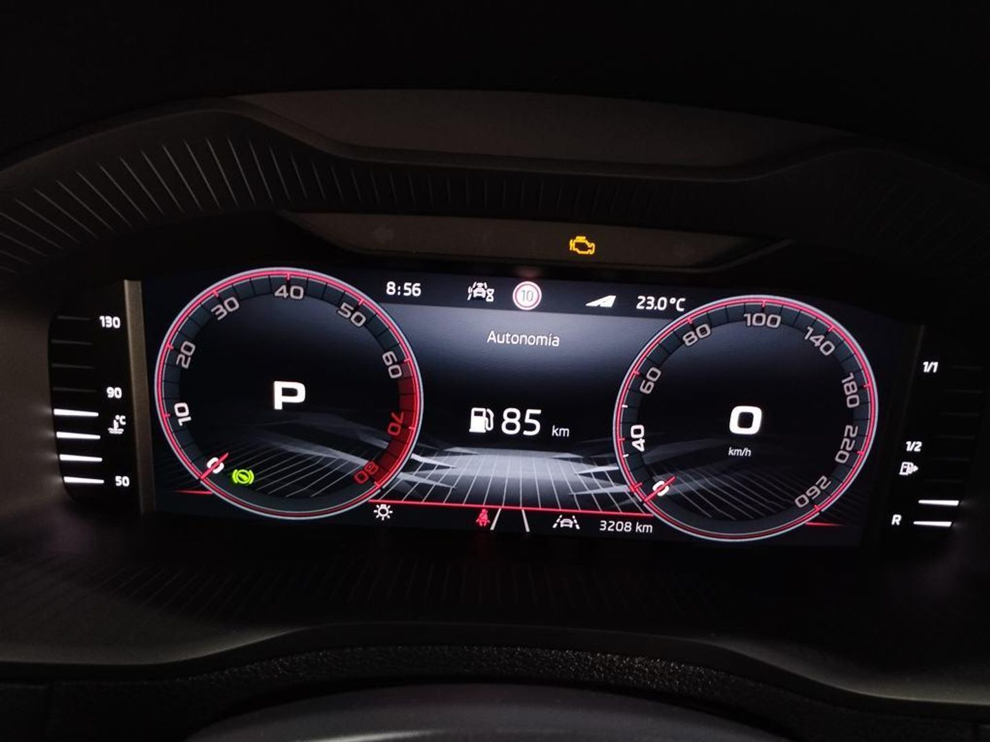 Skoda Karoq 1.5 TSI ACT Sportline DSG 110 kW (150 CV)