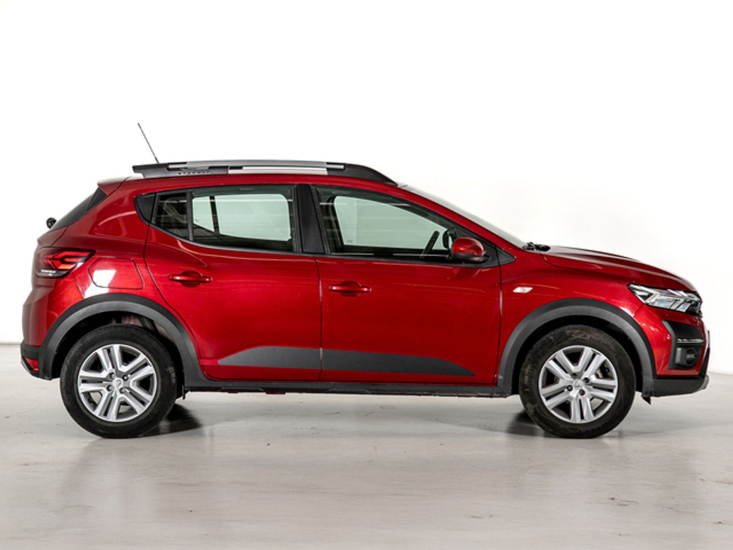 Dacia Sandero Stepway Comfort TCe 66 kW (90 CV) Rojo Compact