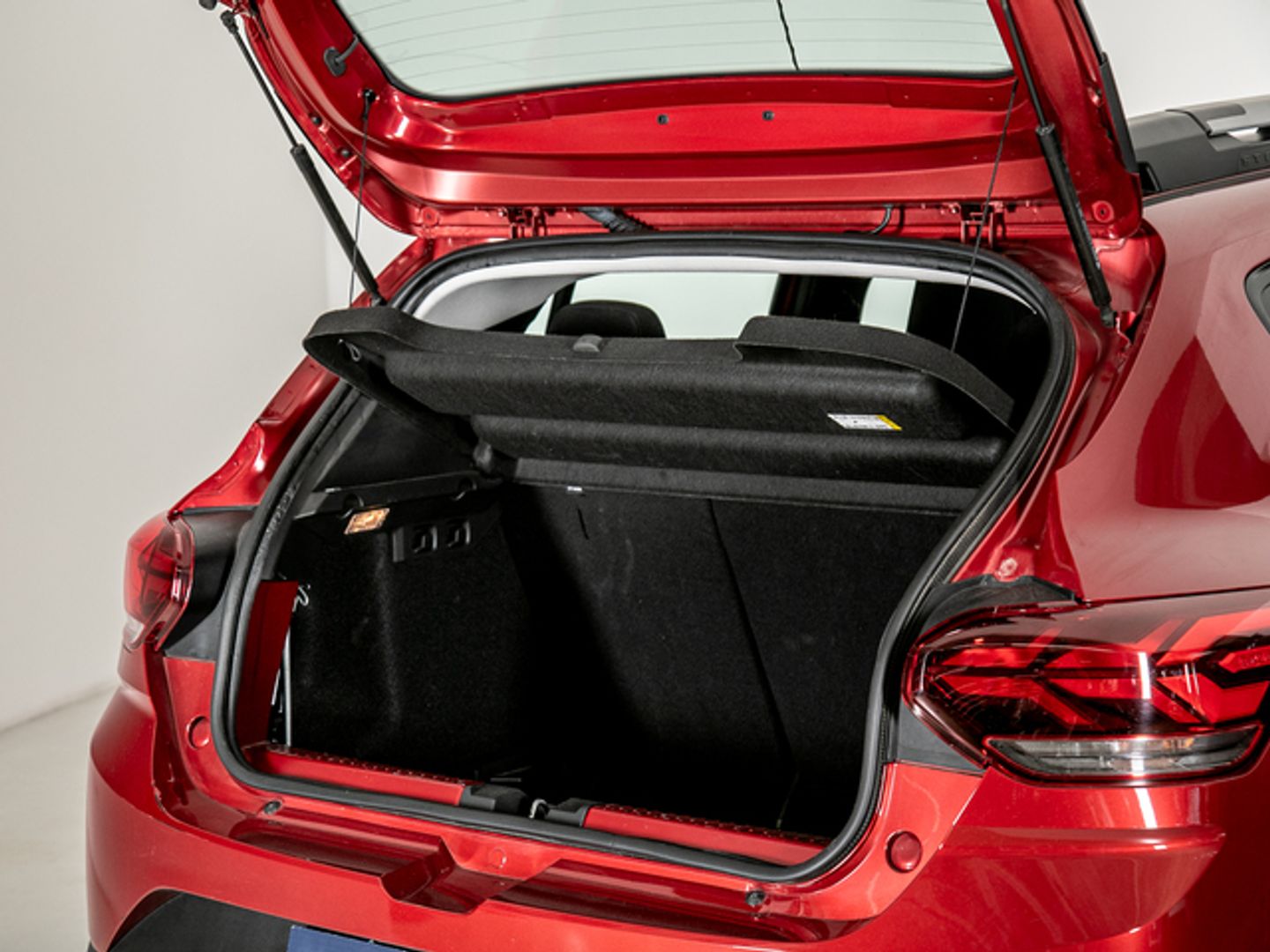 Dacia Sandero Stepway Comfort TCe 66 kW (90 CV) Rojo Compact