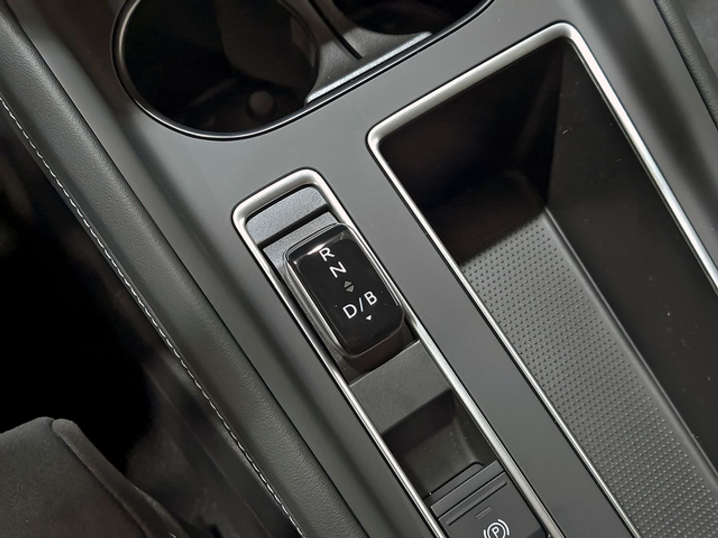 Skoda Elroq 63 kWh Sportline 150 kW (204 CV)
