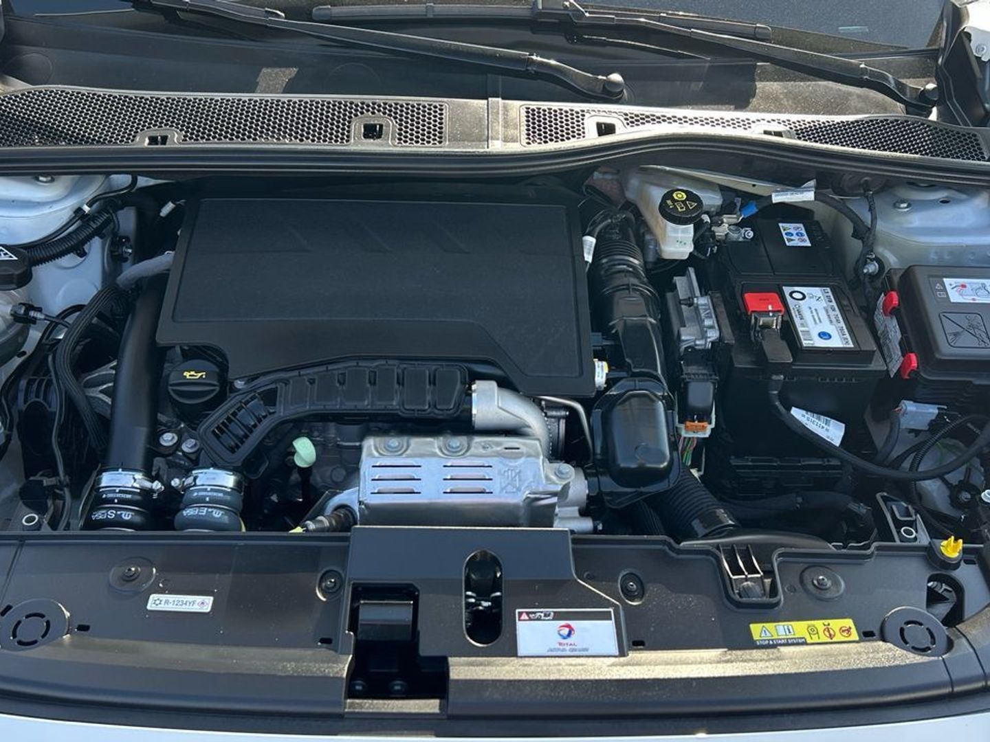 Peugeot 208 PureTech 100 Active Pack 75 kW (100 CV)