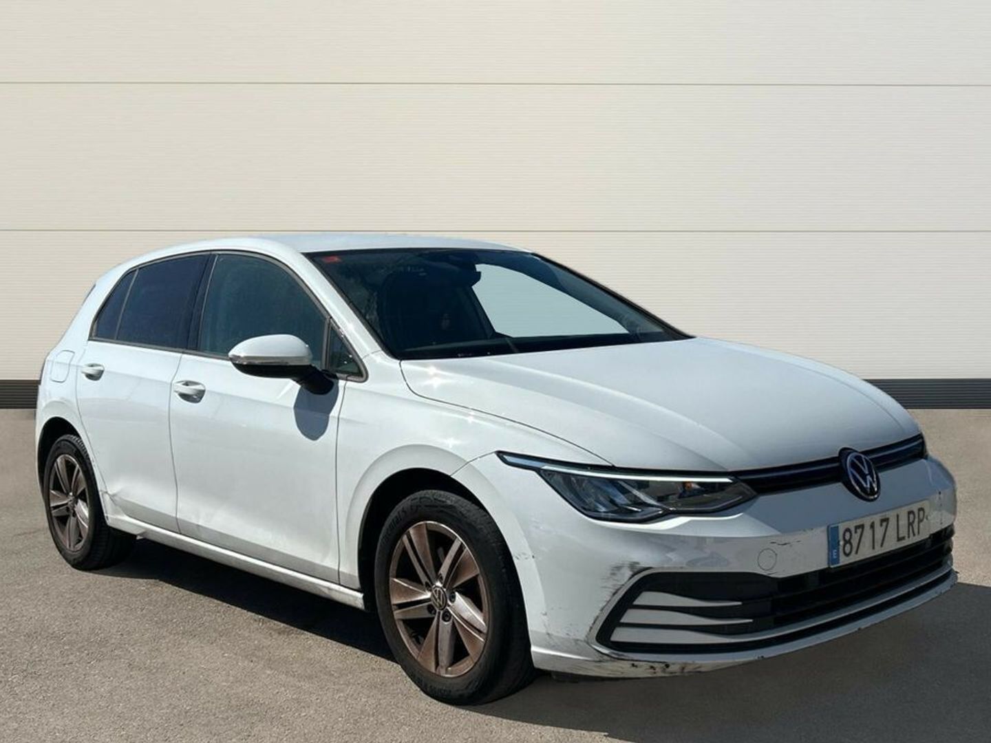 Volkswagen Golf Life 1.0 eTSI 81 kW (110 CV) DSG Blanco Compact