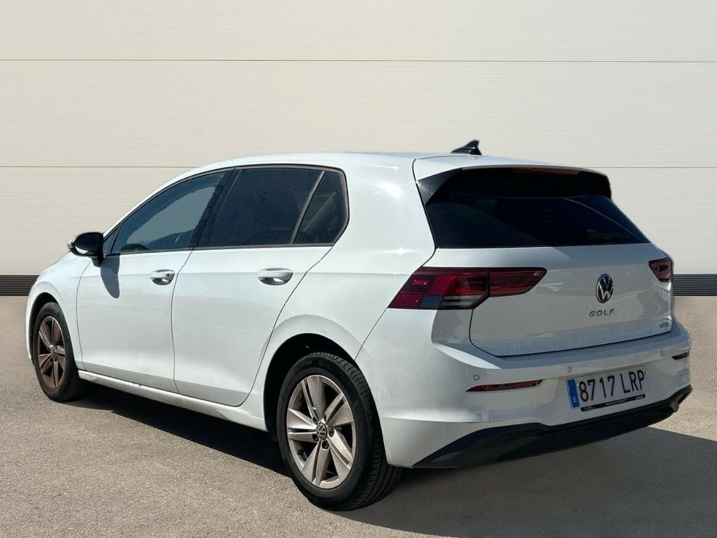 Volkswagen Golf Life 1.0 eTSI 81 kW (110 CV) DSG
