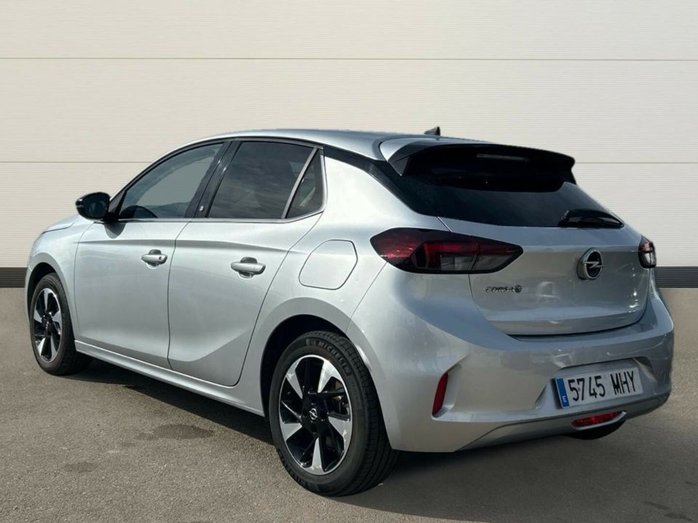 Opel Corsa-e 50kWh Elegance-e 100 kW (136 CV)