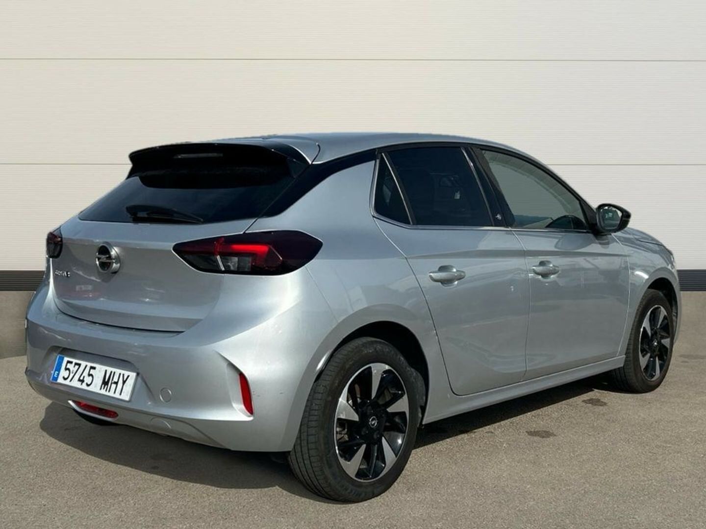Opel Corsa-e 50kWh Elegance-e 100 kW (136 CV)