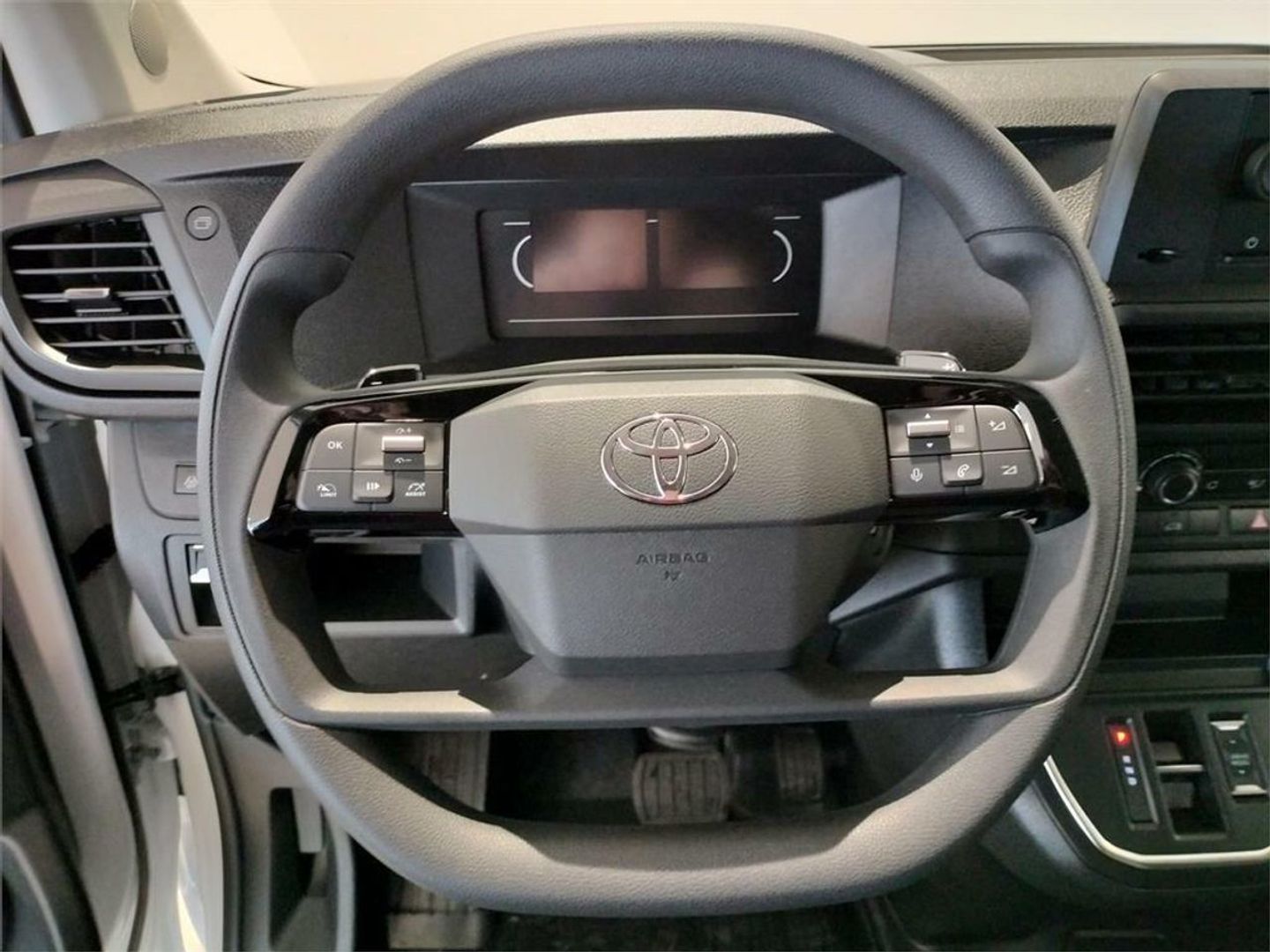 Toyota Proace Furgon 50kWh GX L1 100 kW (136 CV)