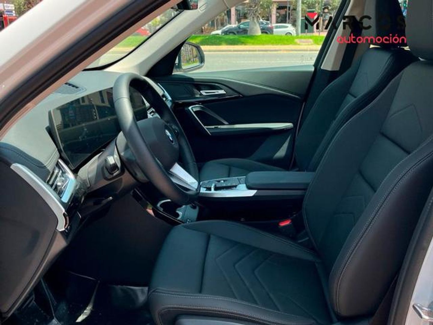 BMW iX1 xDrive30 230 kW (313 CV)