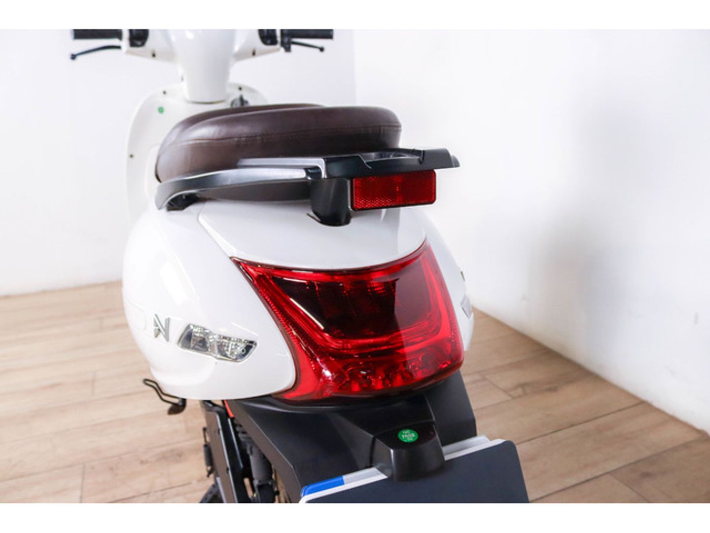 Nmoto LX06 MAX
