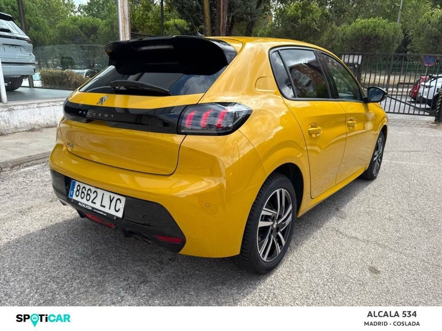 Peugeot 208 PureTech 130 Allure Pack EAT8 96 kW (130 CV)
