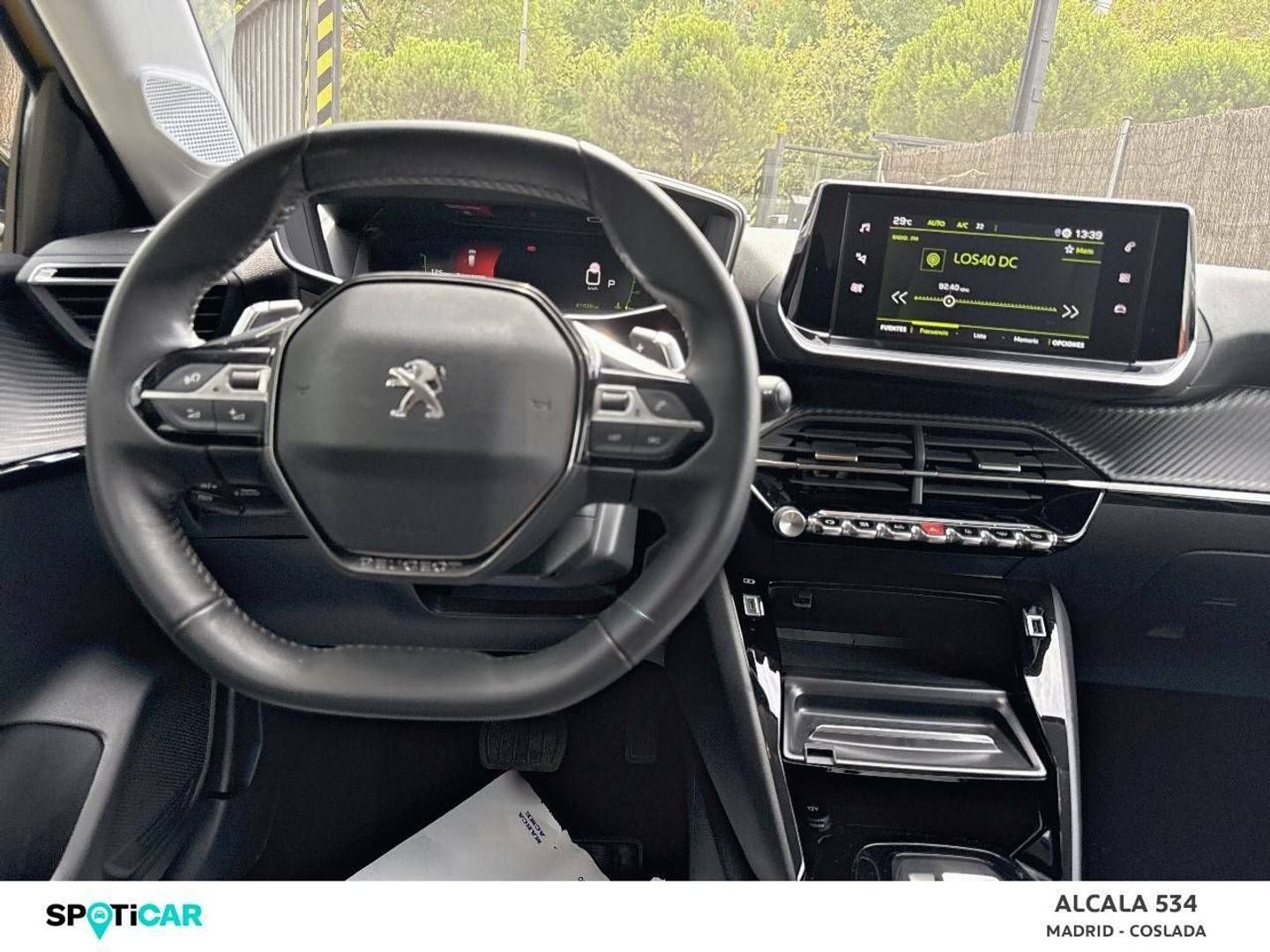 Peugeot 208 PureTech 130 Allure Pack EAT8 96 kW (130 CV)