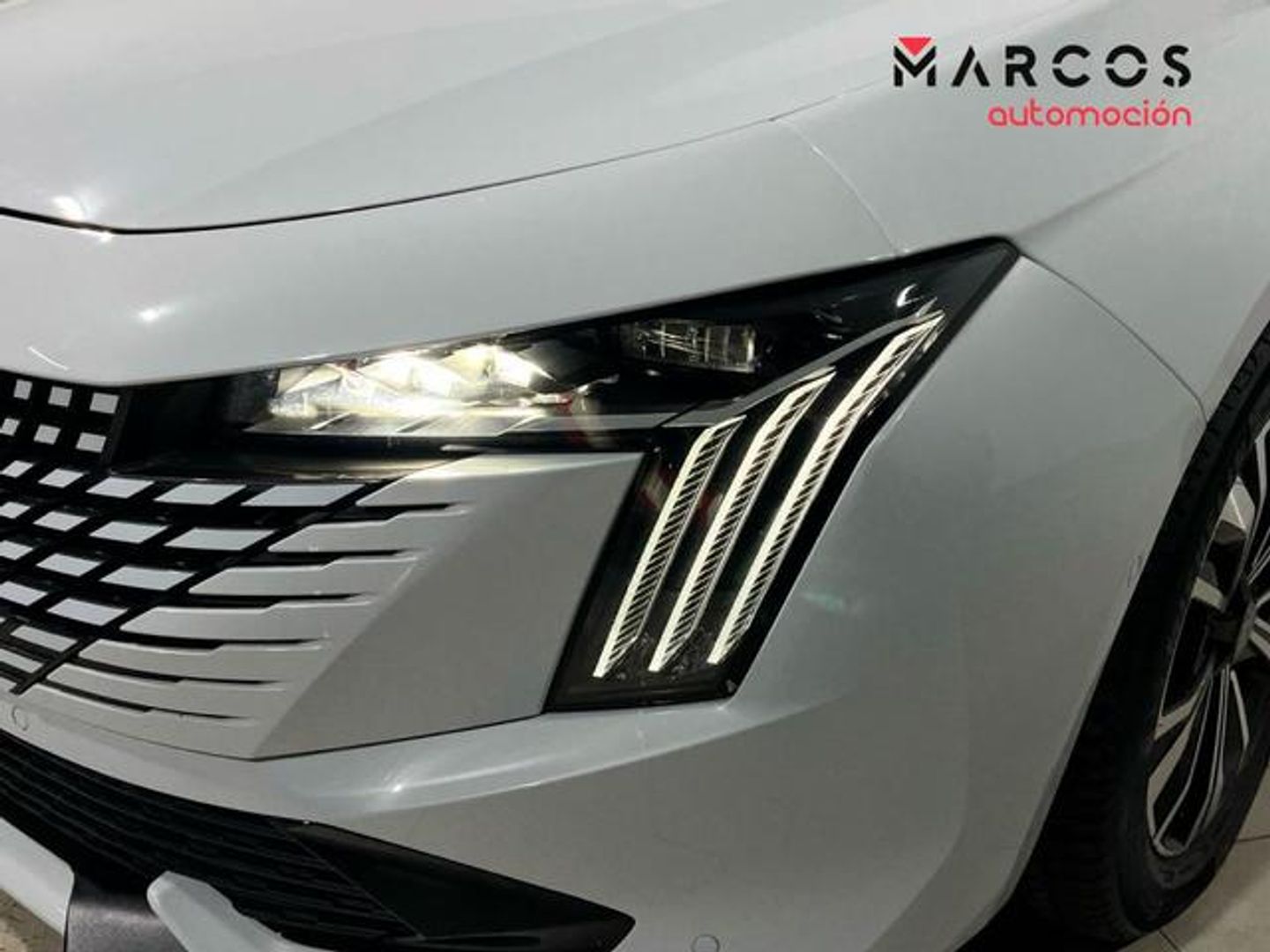 Peugeot 508 BlueHDI 130 S&S Allure Pack EAT8 96 kW (130 CV)