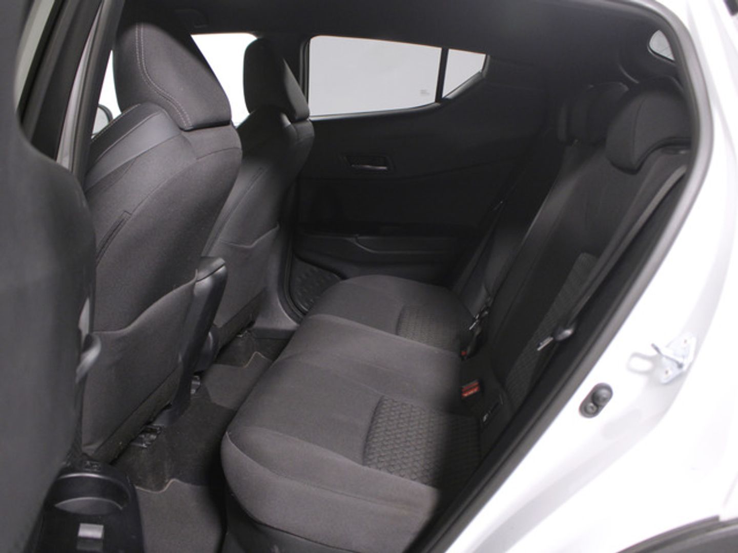 Toyota C-HR 1.8 125H Advance 90 kW (122 CV)