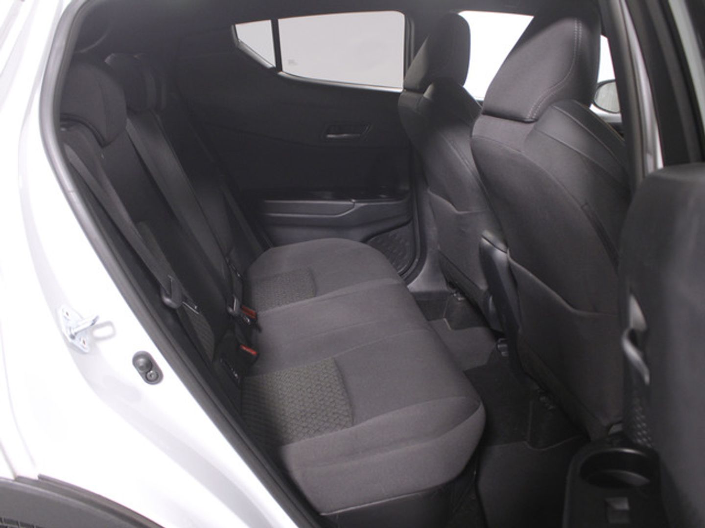 Toyota C-HR 1.8 125H Advance 90 kW (122 CV)